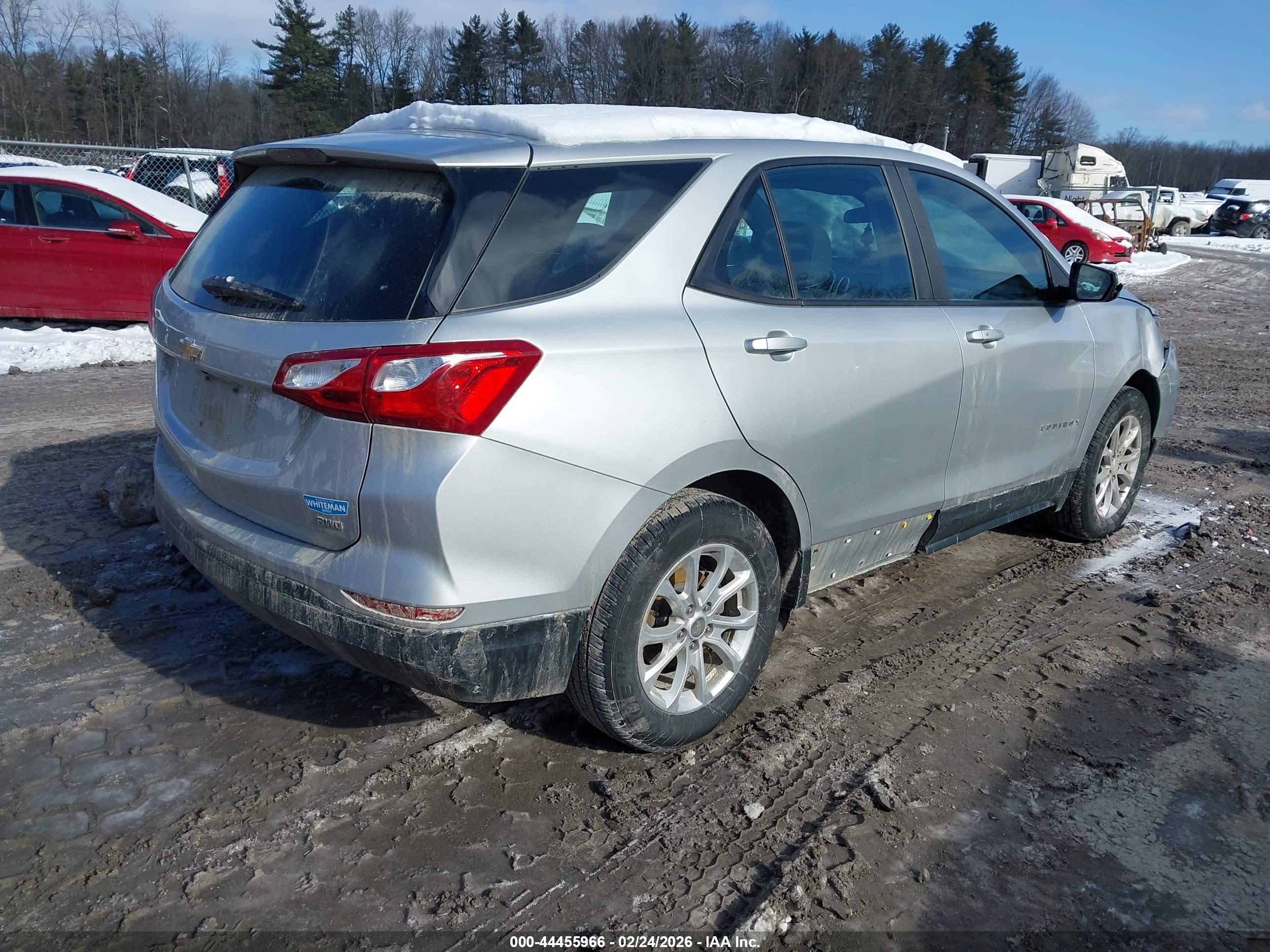 CHEVROLET EQUINOX image 4