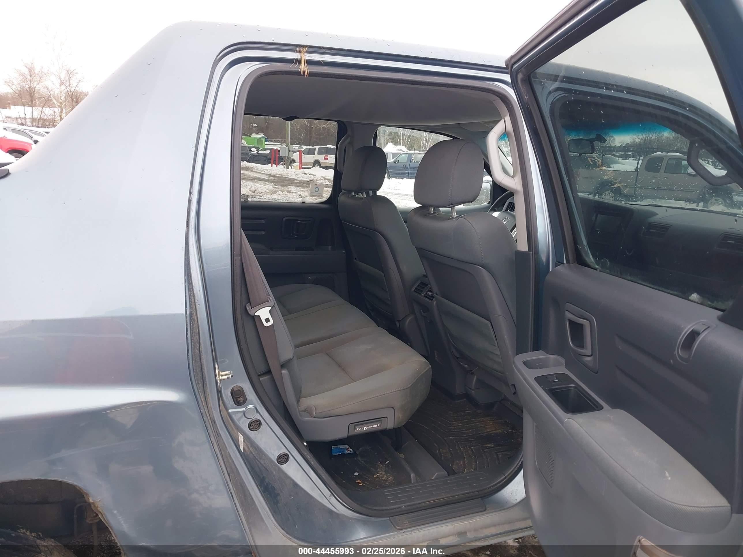 HONDA RIDGELINE image 8