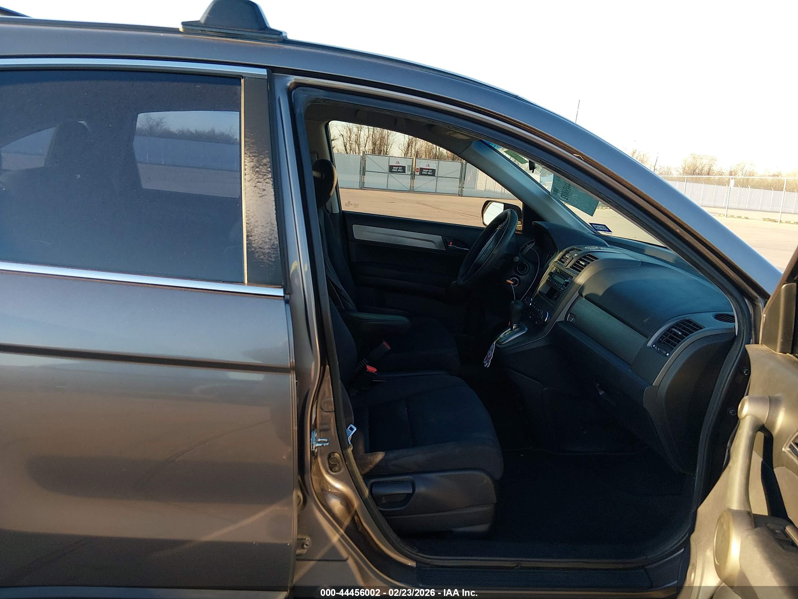 HONDA CR-V image 5
