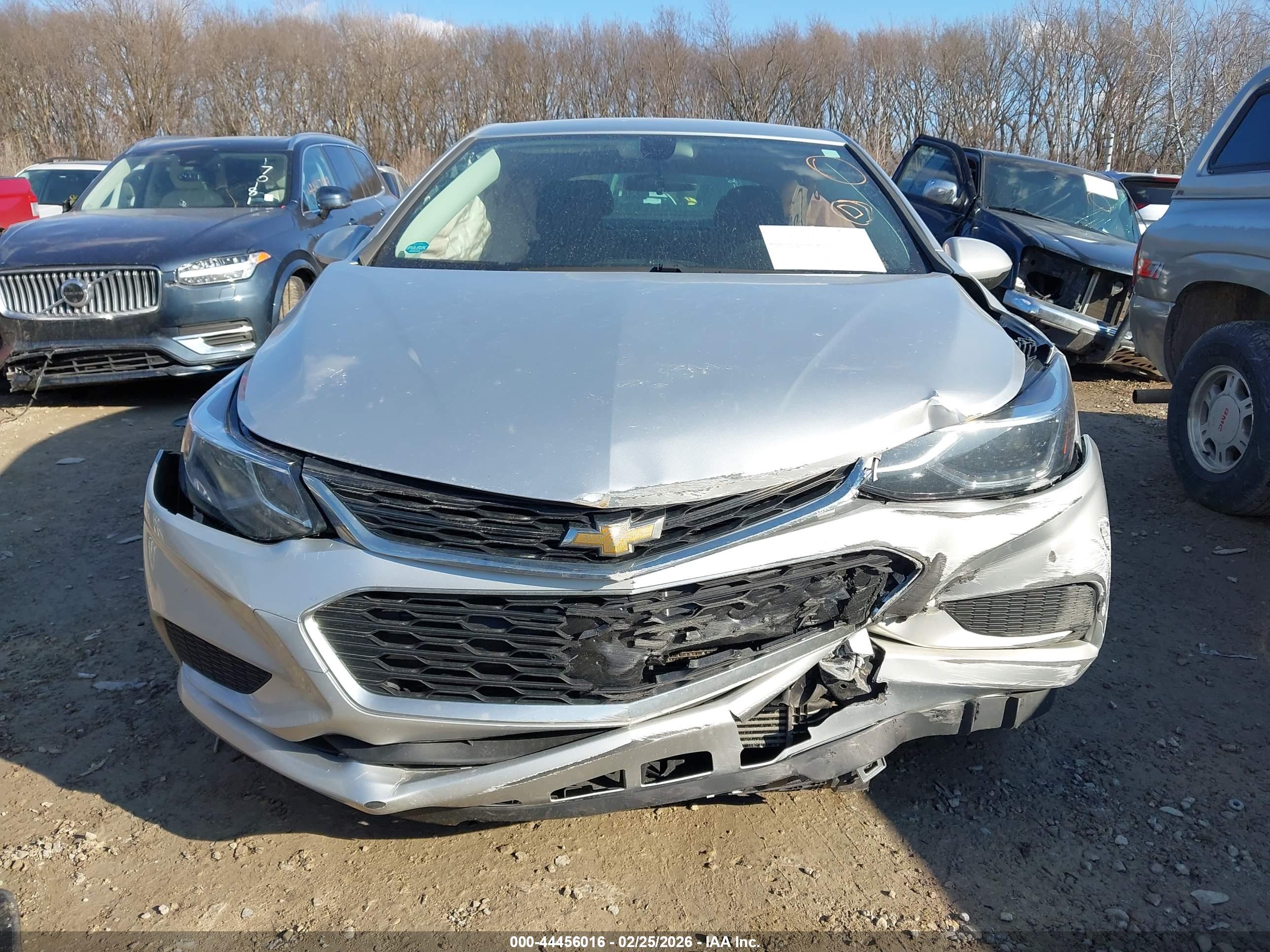 CHEVROLET CRUZE image 6