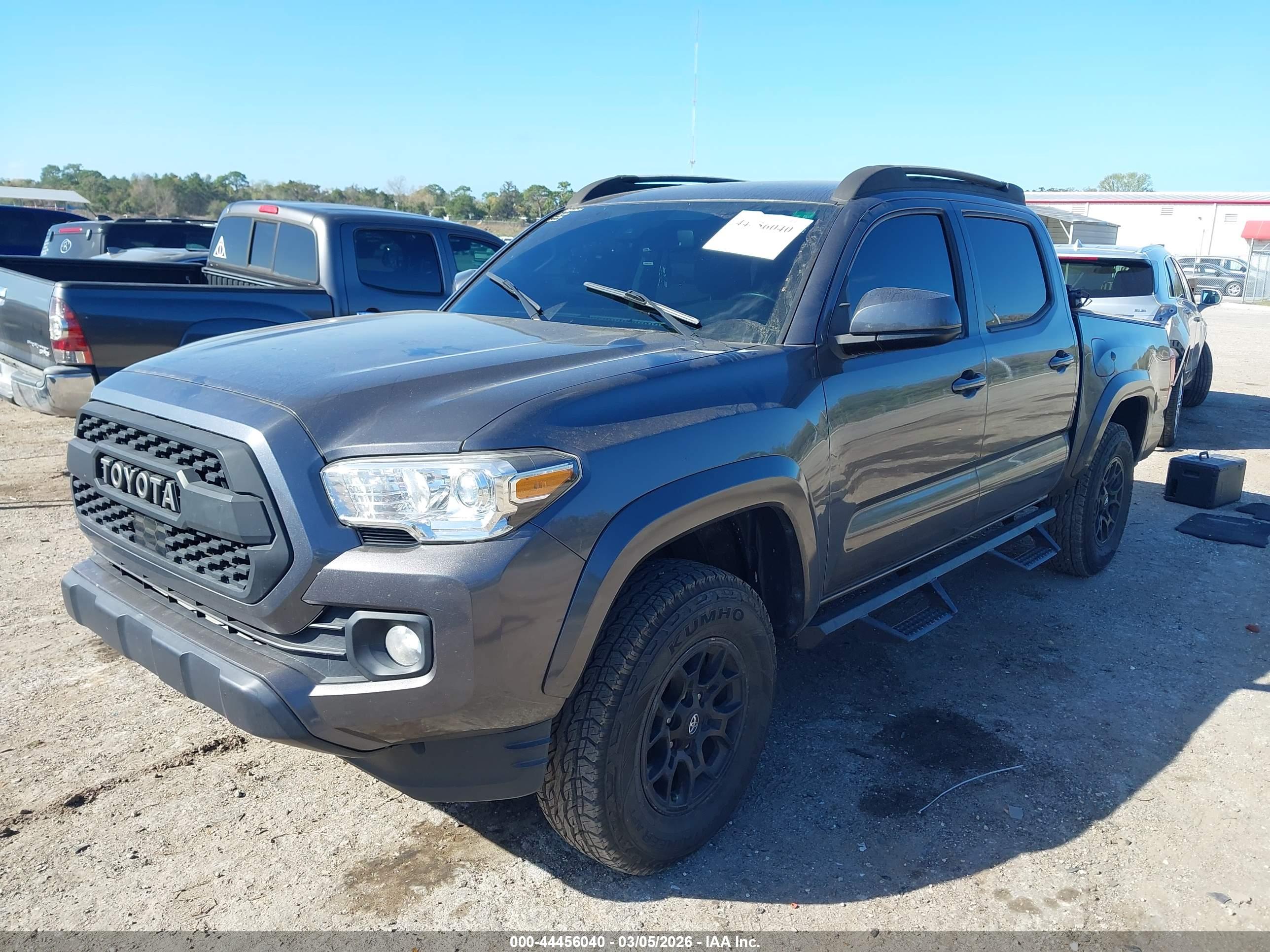 TOYOTA TACOMA image 2