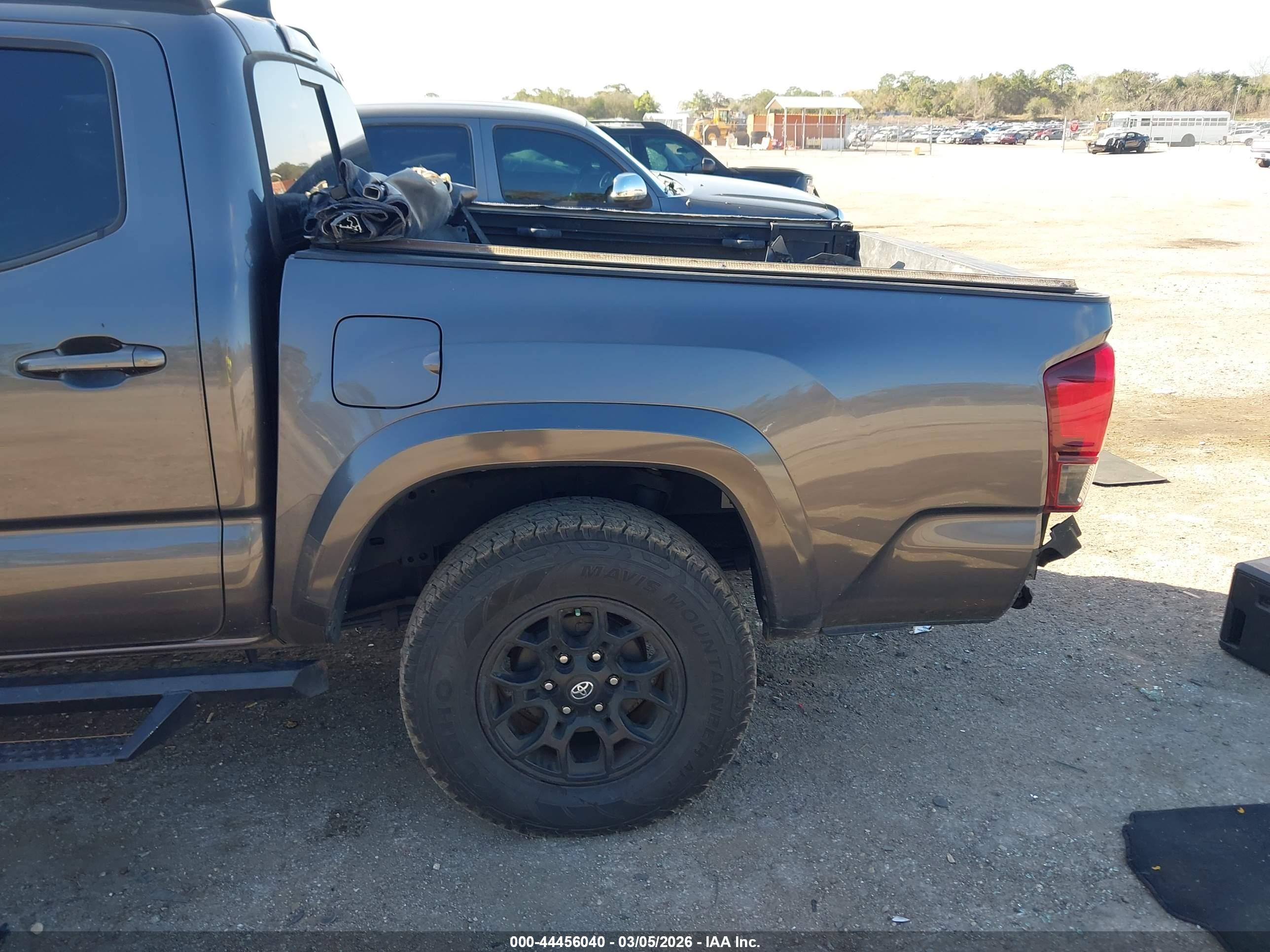 TOYOTA TACOMA image 6