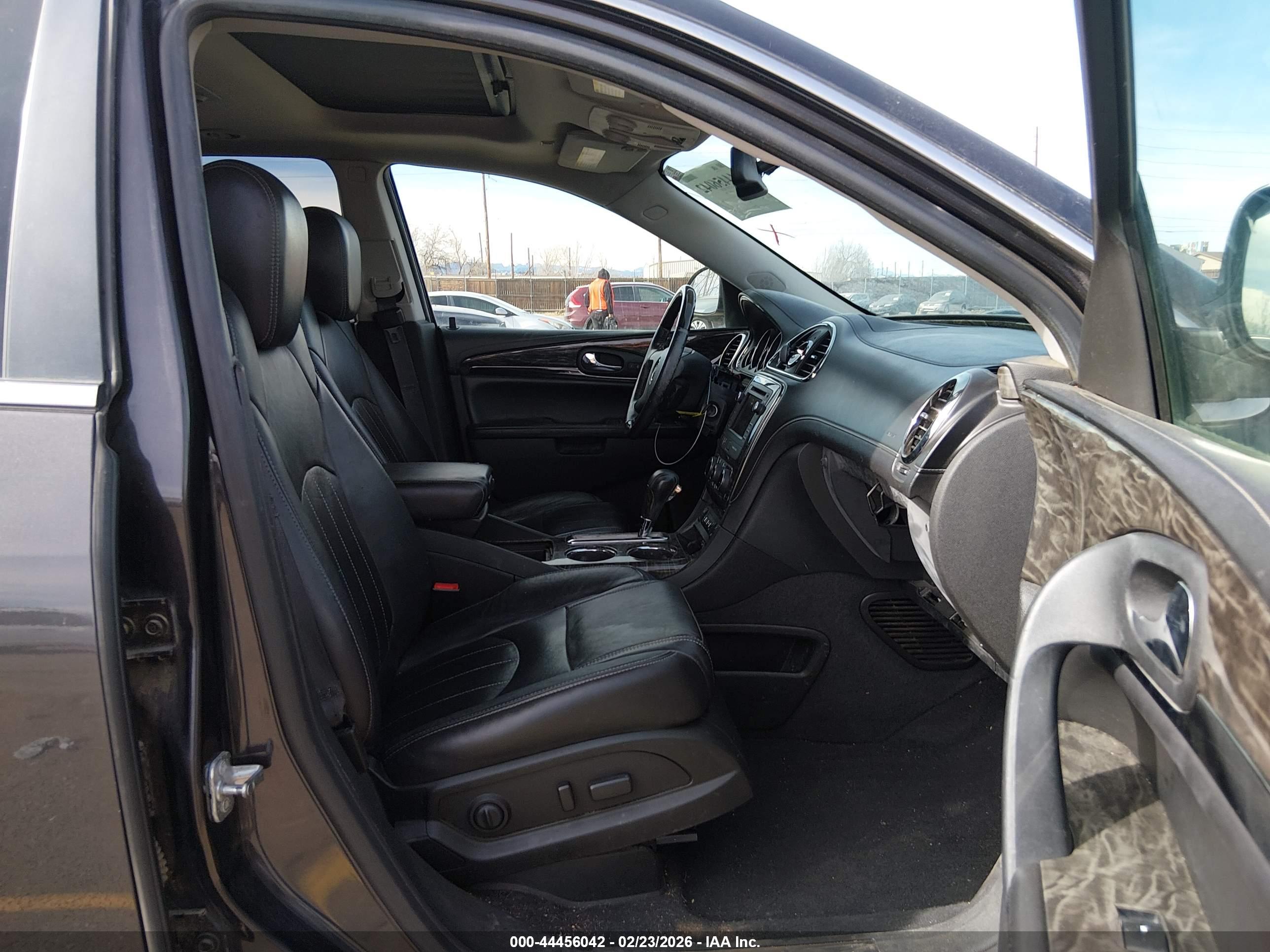 BUICK ENCLAVE image 5