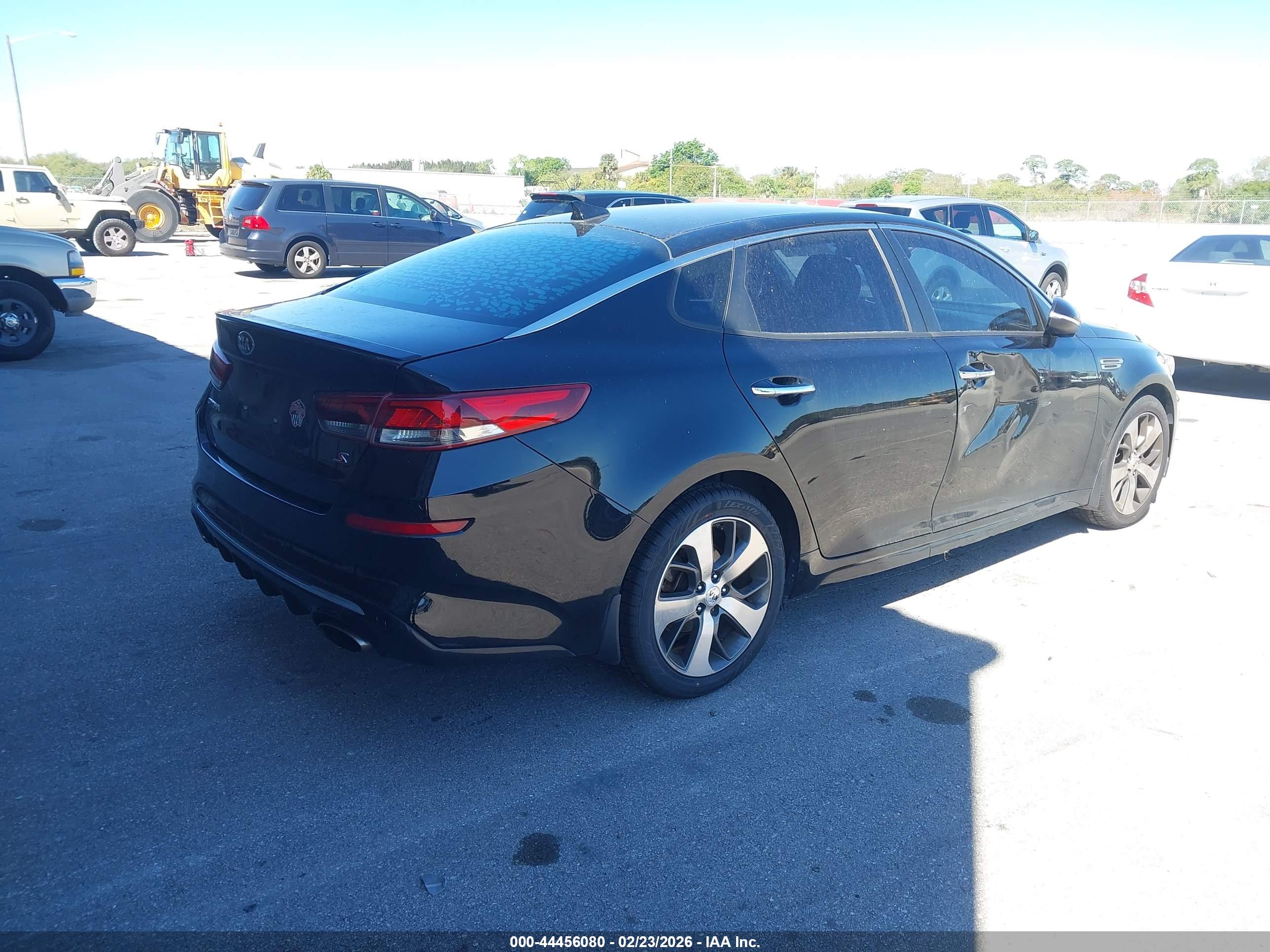 KIA OPTIMA image 4