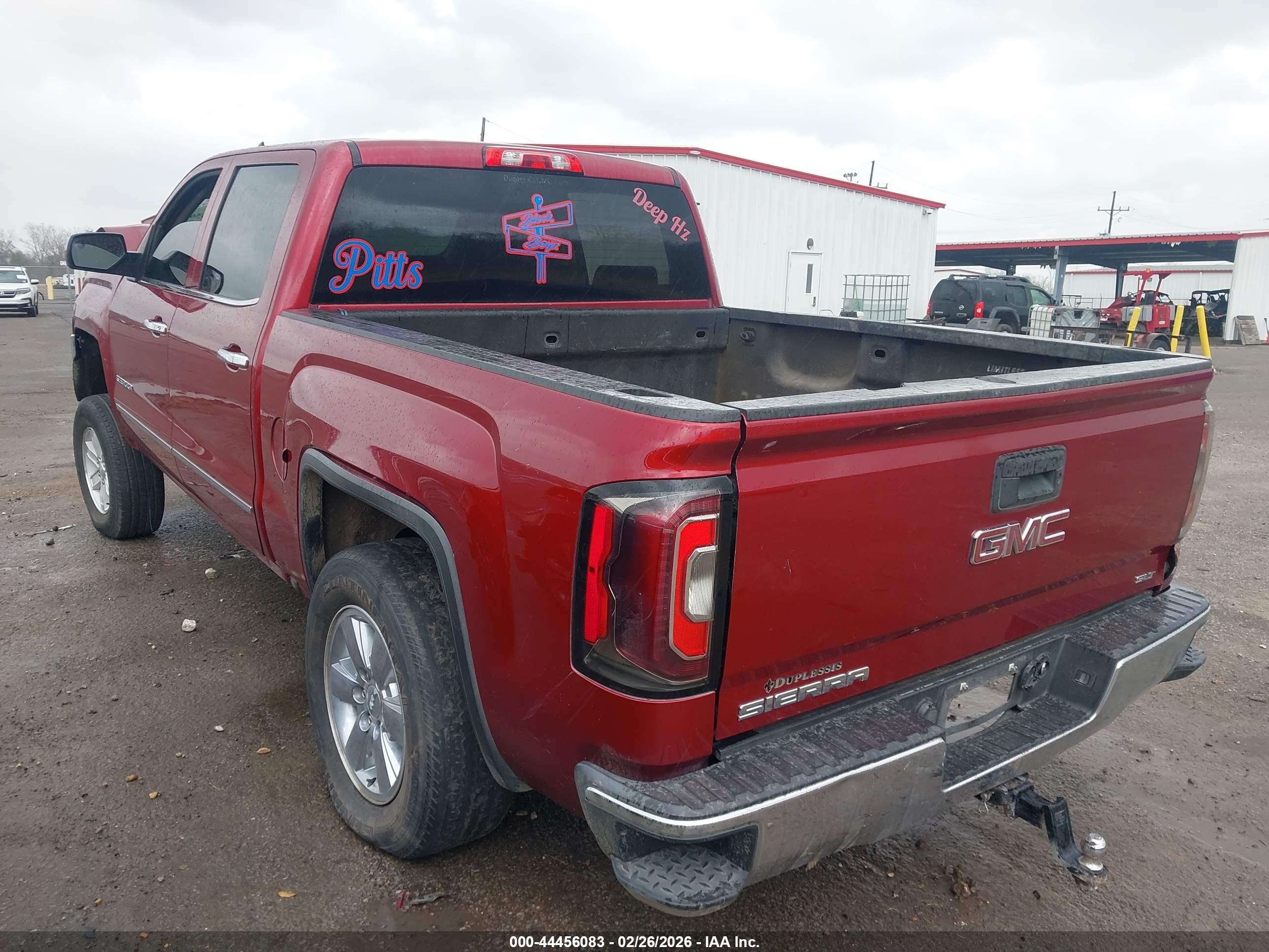 GMC SIERRA image 3