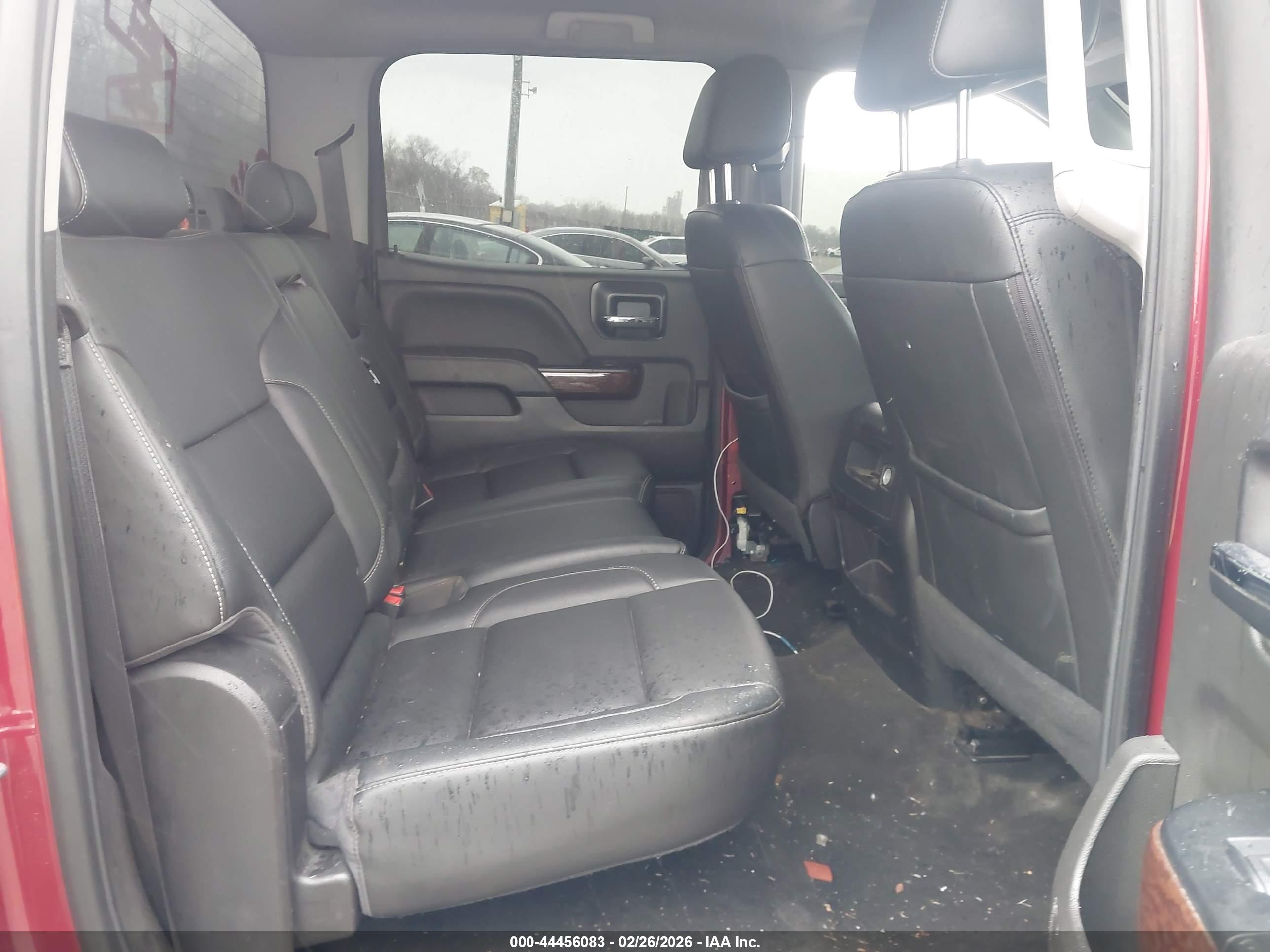 GMC SIERRA image 8