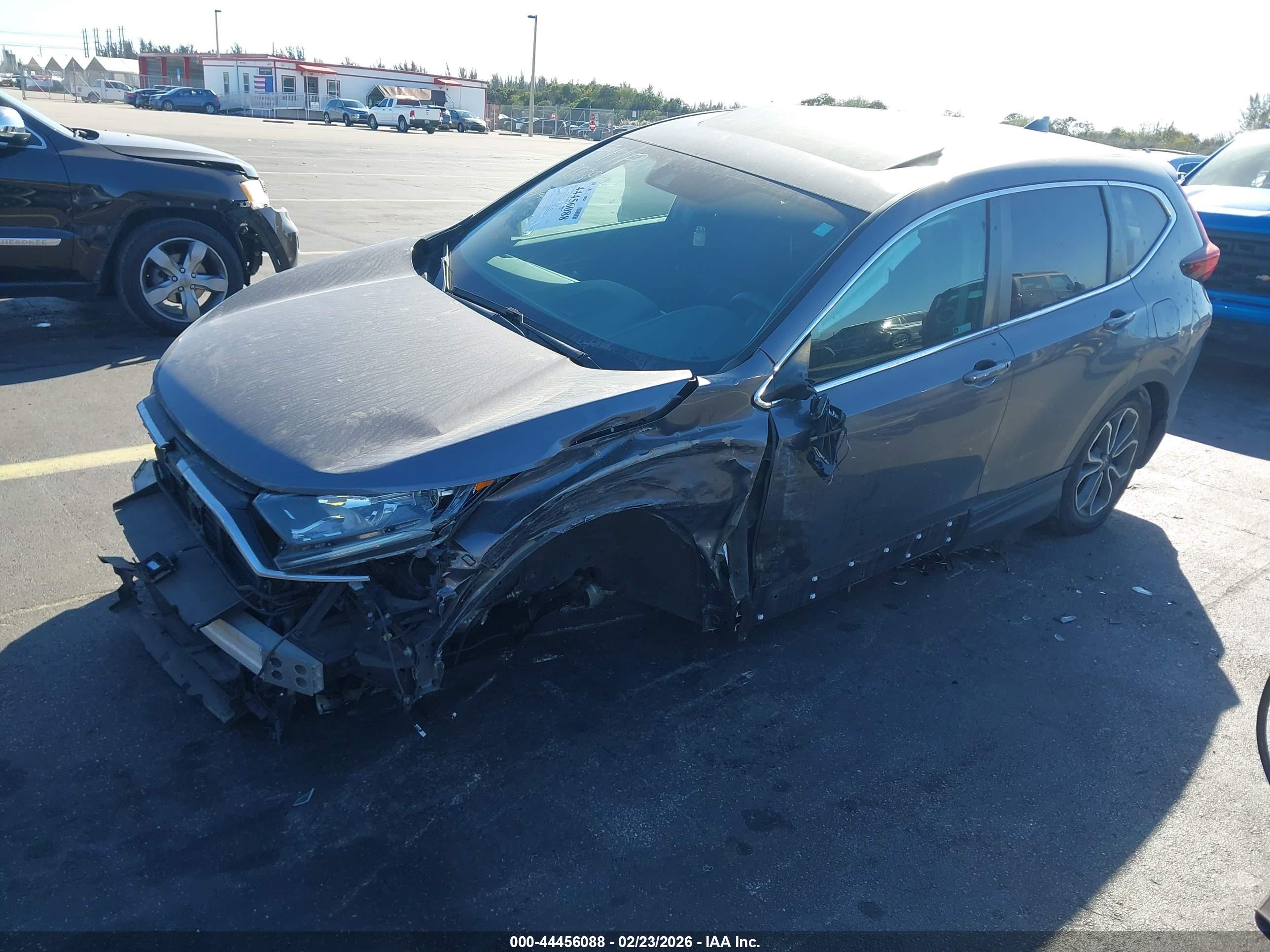HONDA CR-V image 2