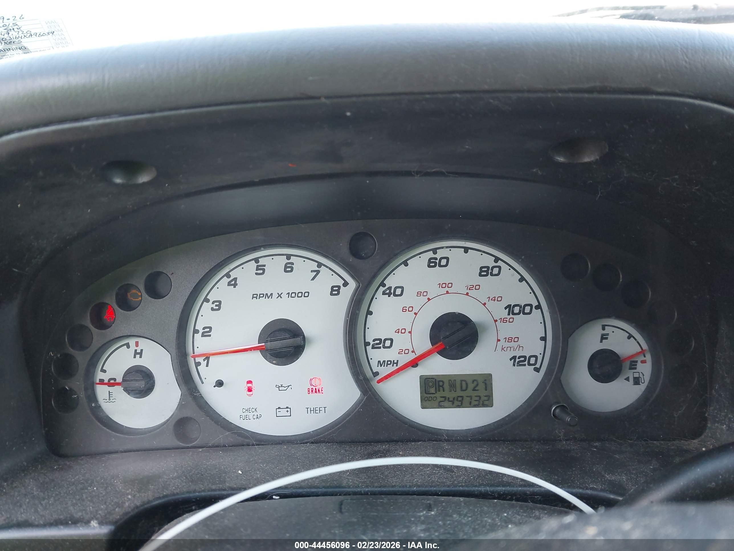 FORD ESCAPE image 7