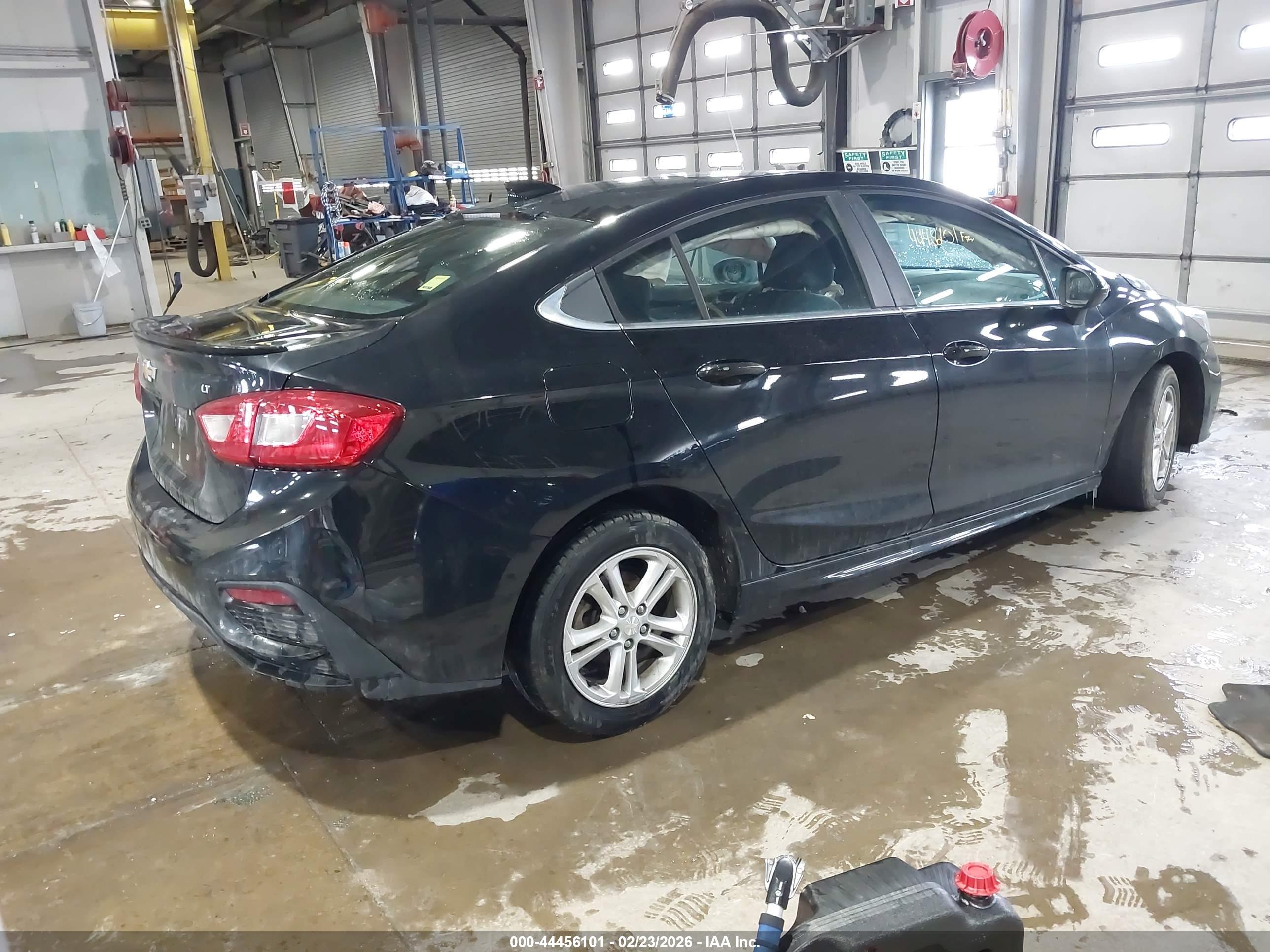 CHEVROLET CRUZE image 4