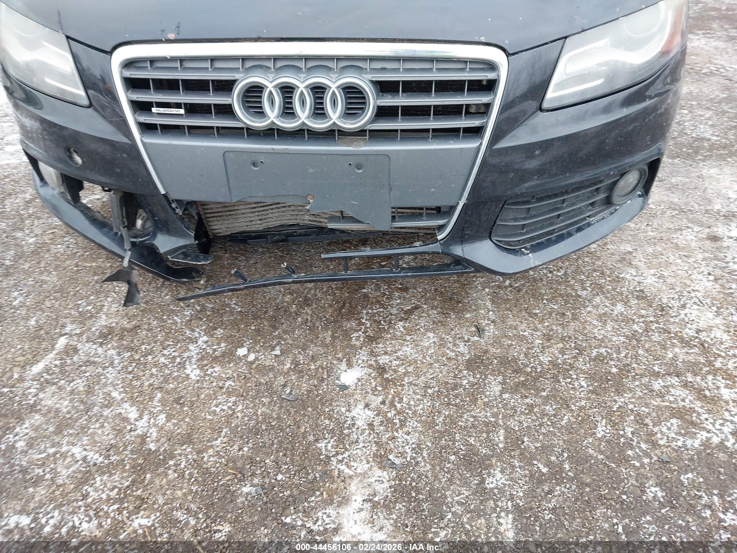 AUDI A4 image 6