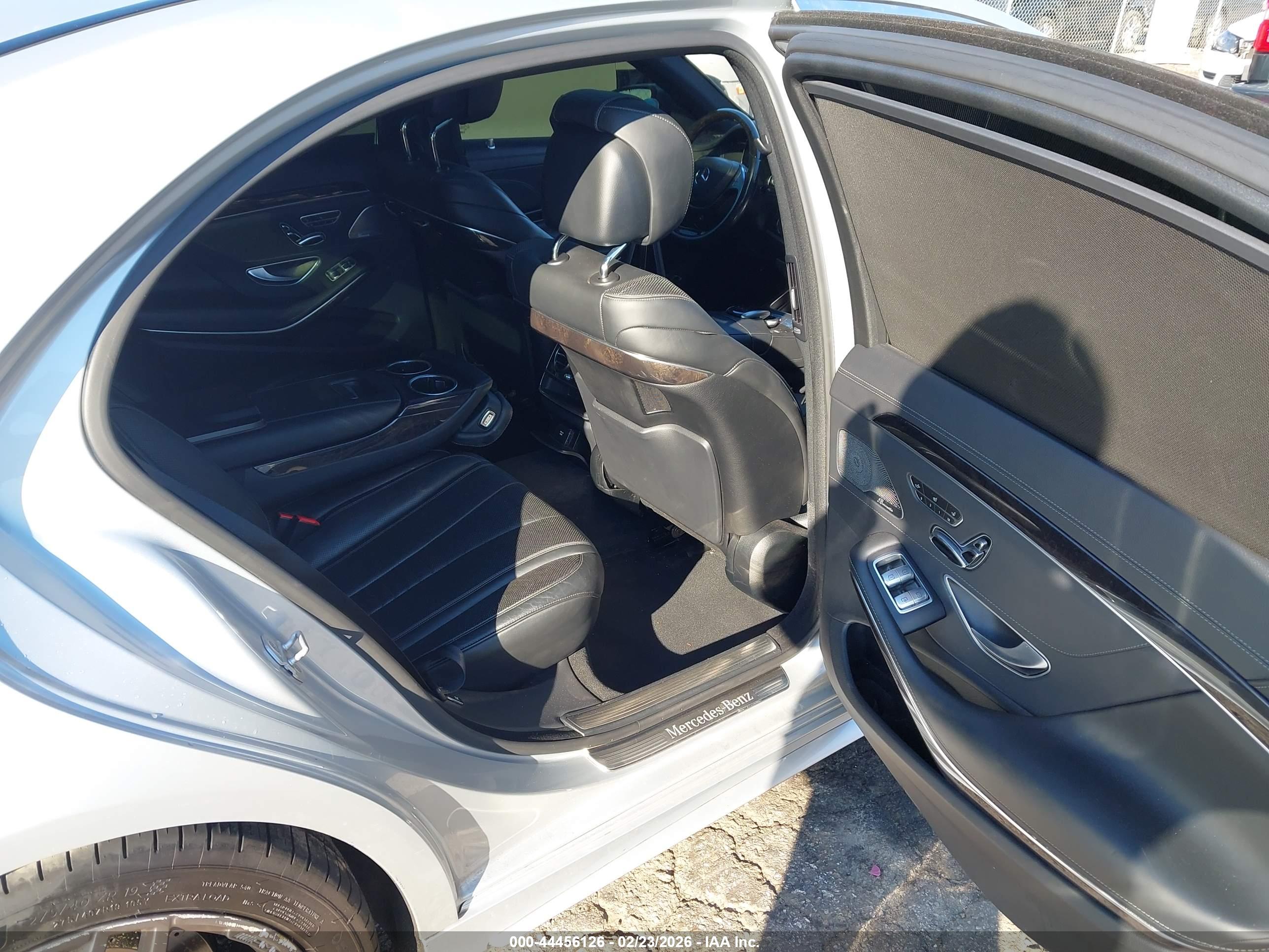 MERCEDES-BENZ S image 8