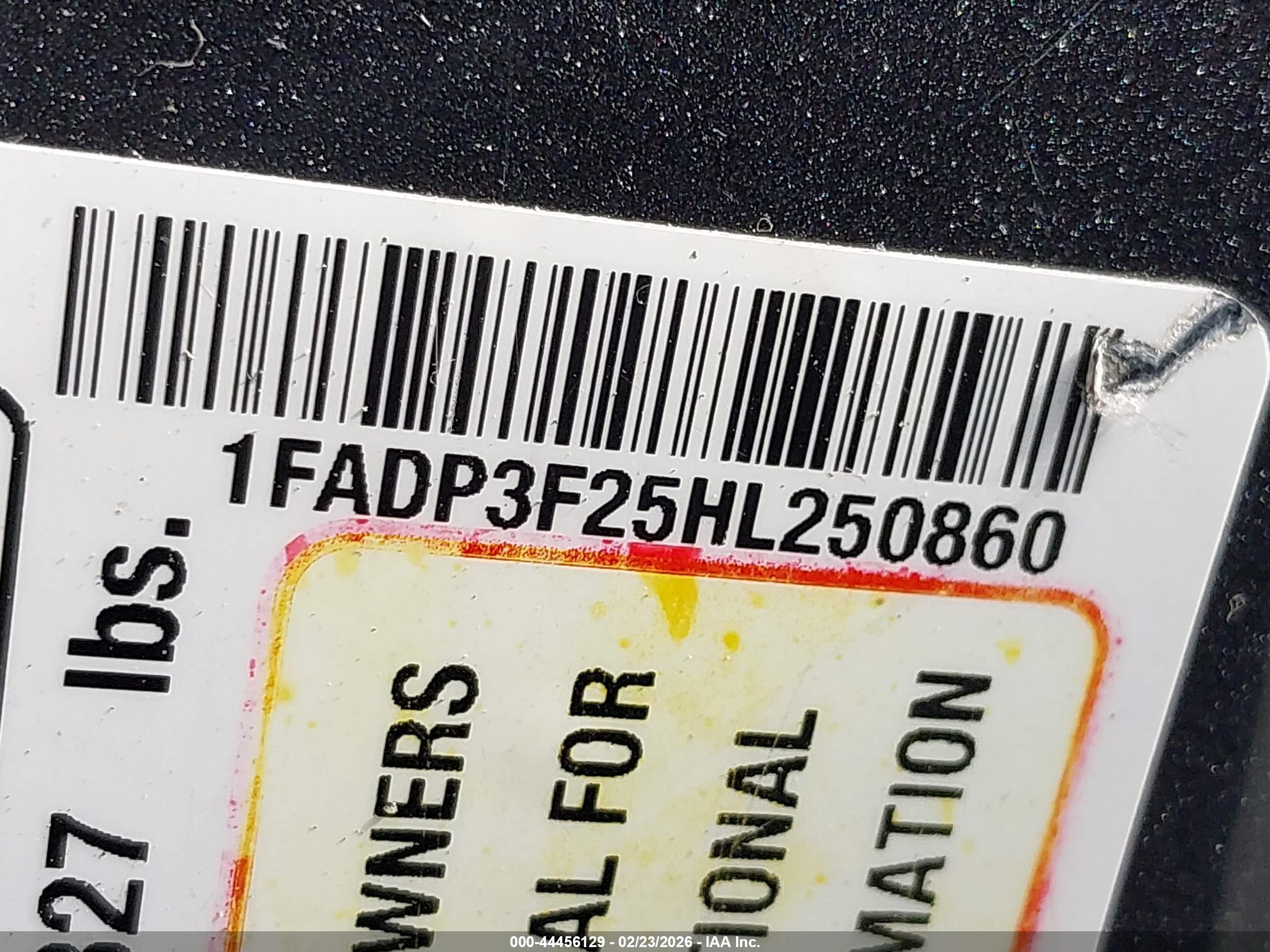 FORD FOCUS image 9
