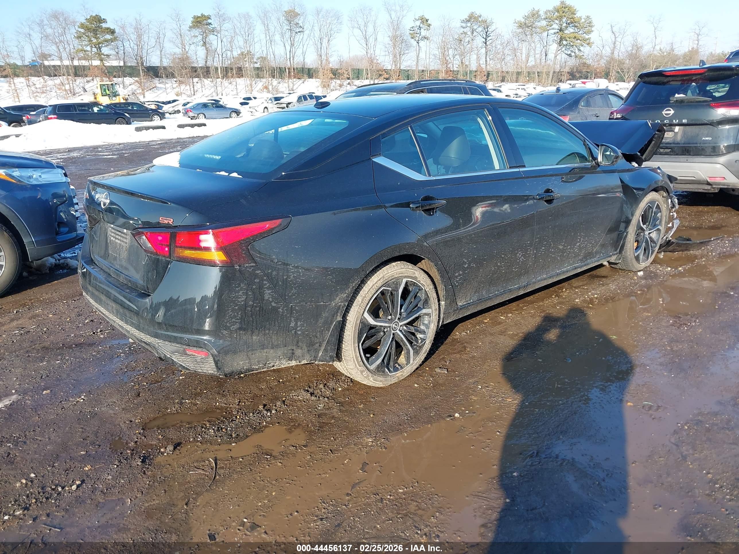 NISSAN ALTIMA image 4
