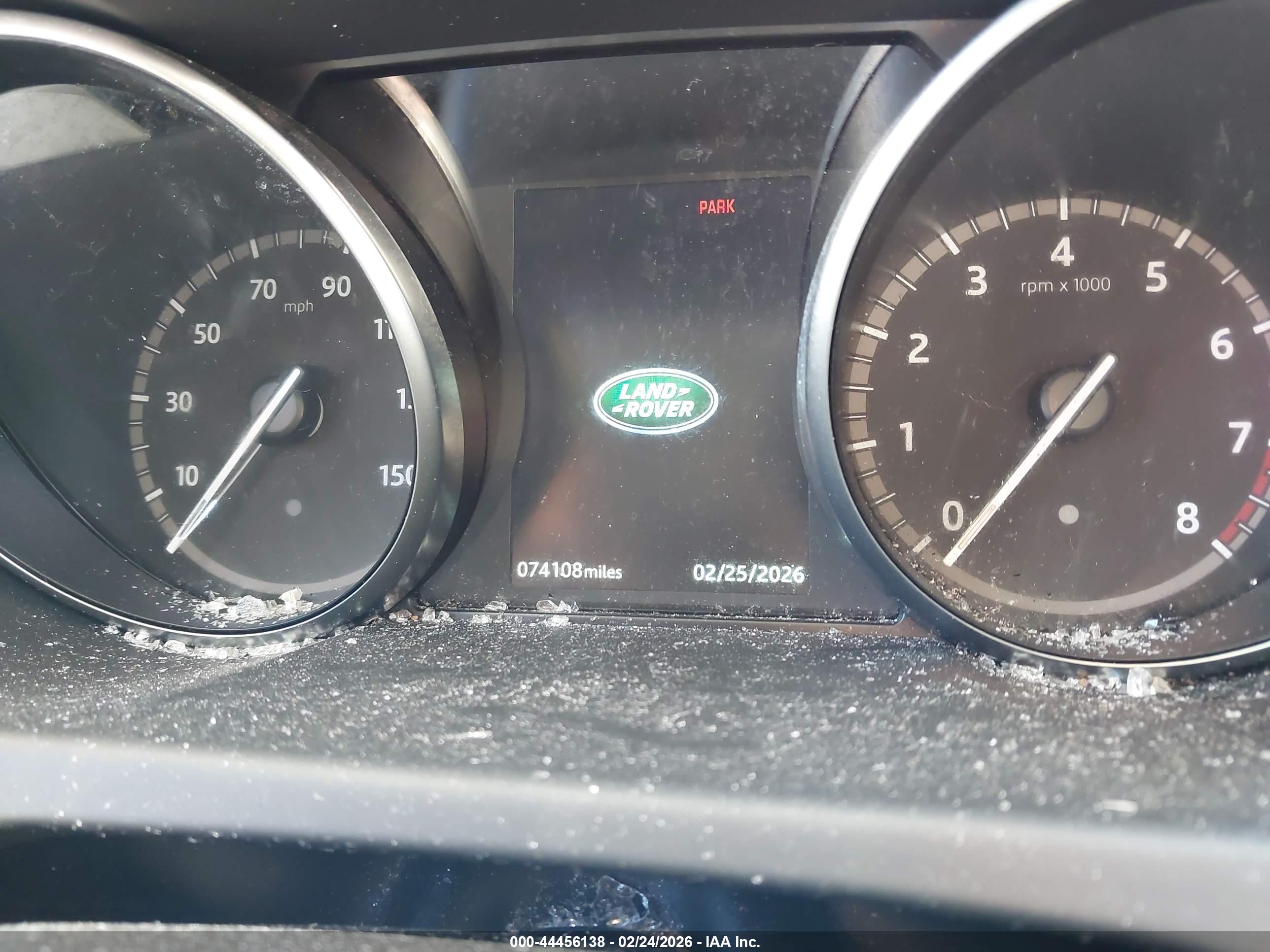 LAND ROVER image 7