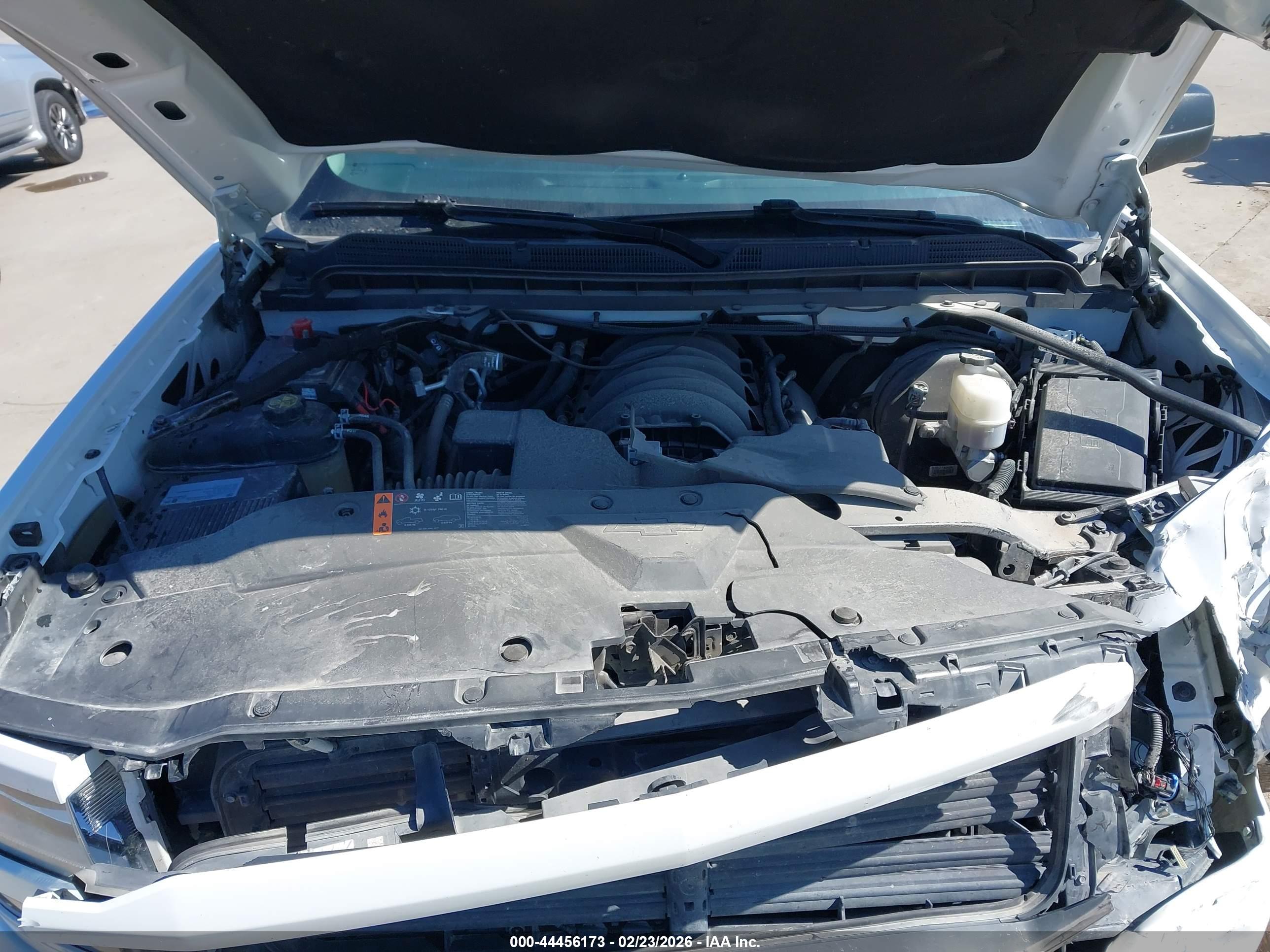 CHEVROLET SILVERADO image 10