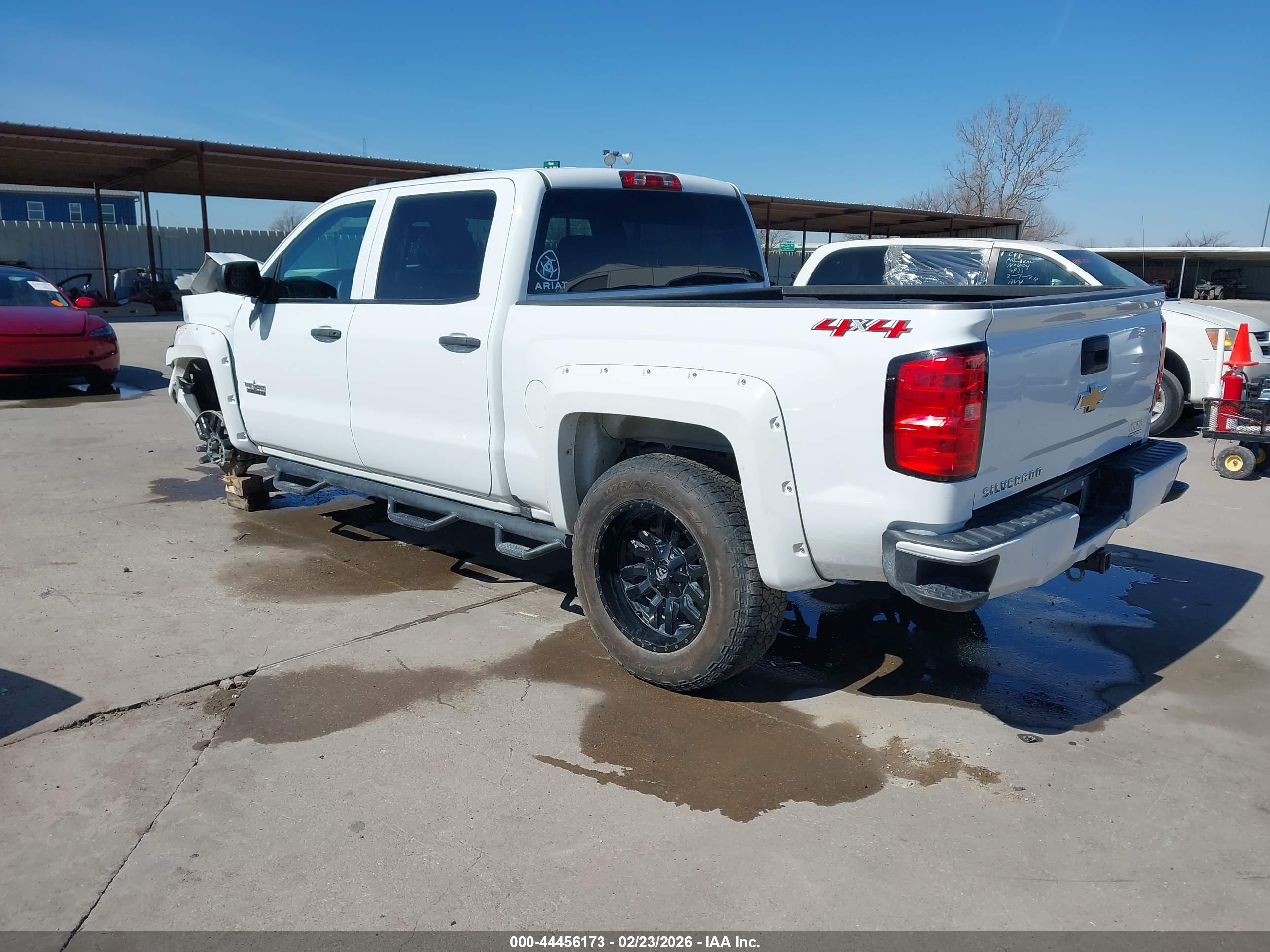 CHEVROLET SILVERADO image 3