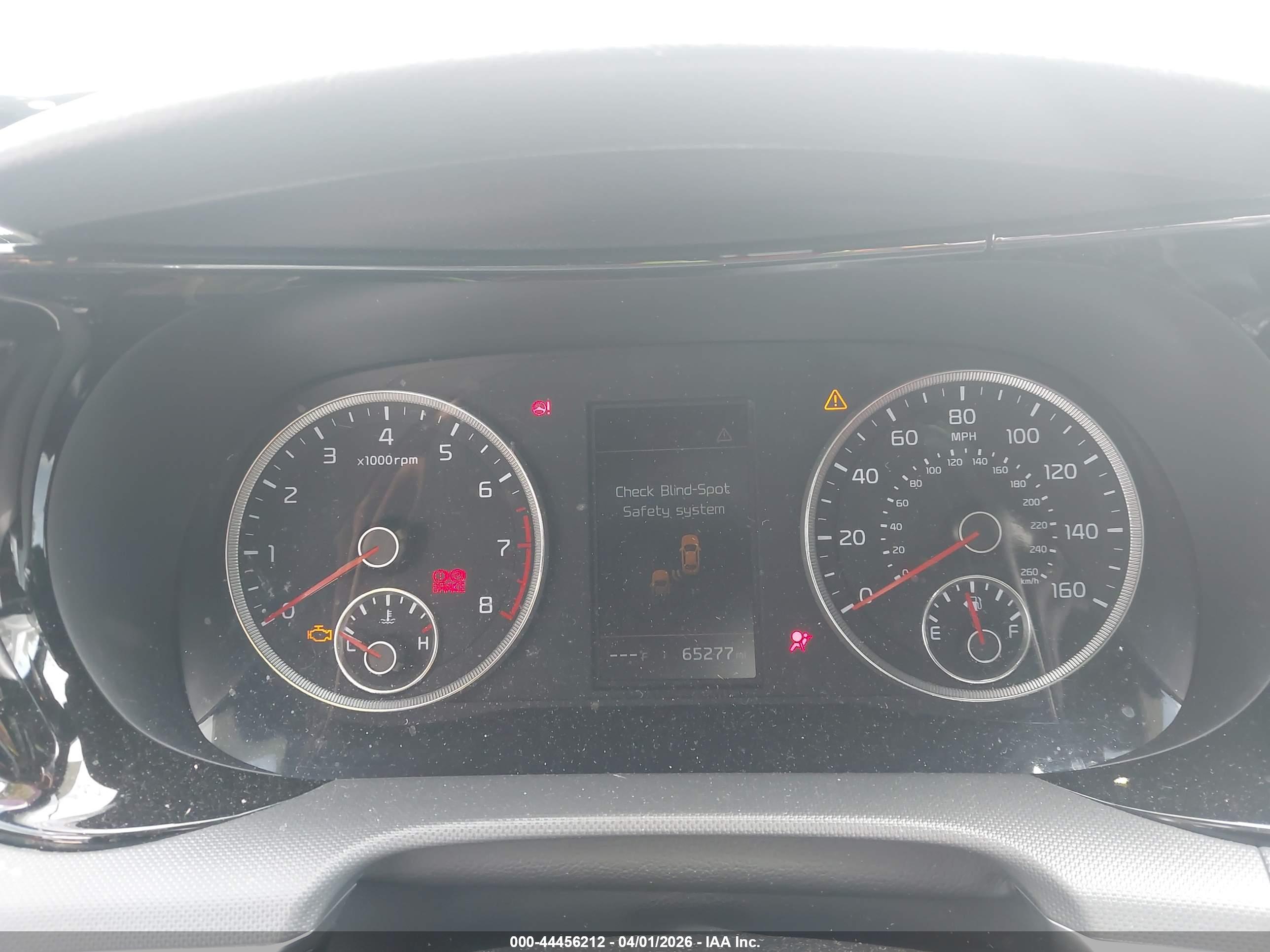KIA K5 image 7