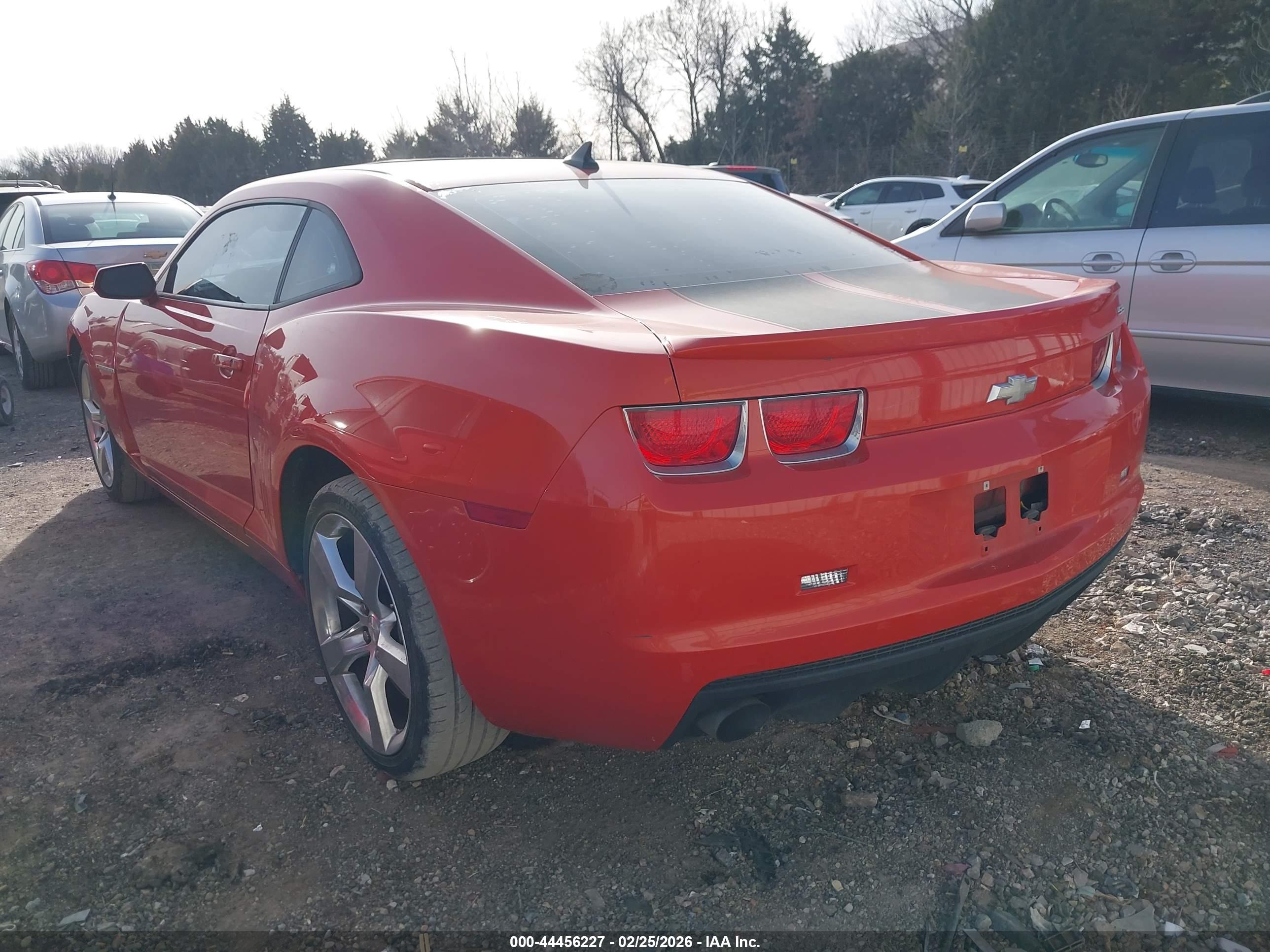 CHEVROLET CAMARO image 3