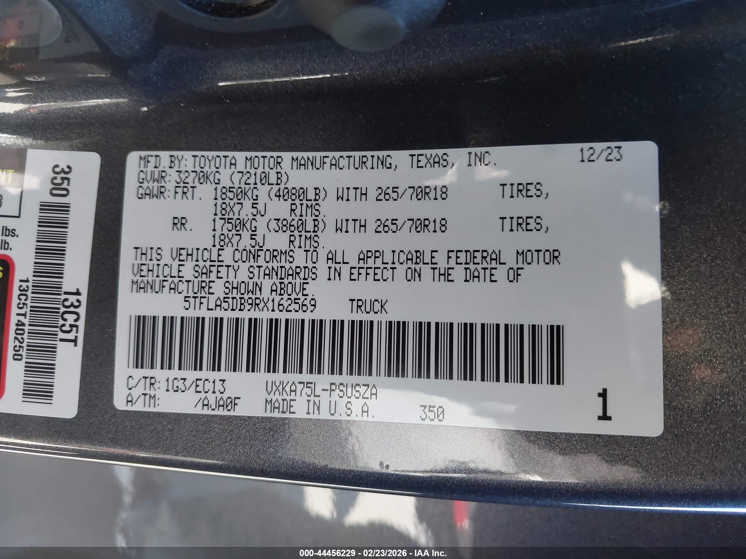TOYOTA TUNDRA image 9