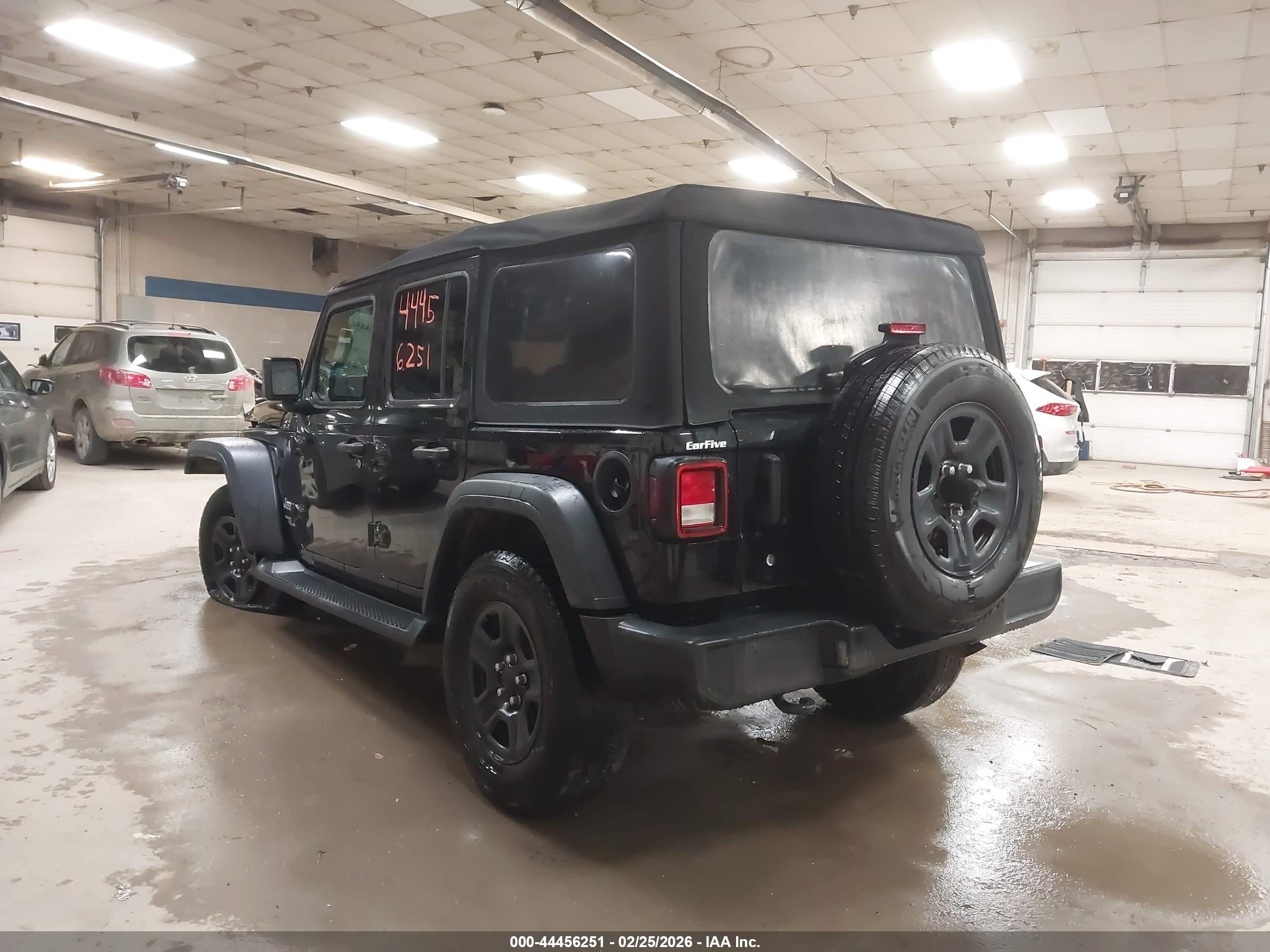 JEEP WRANGLER image 3