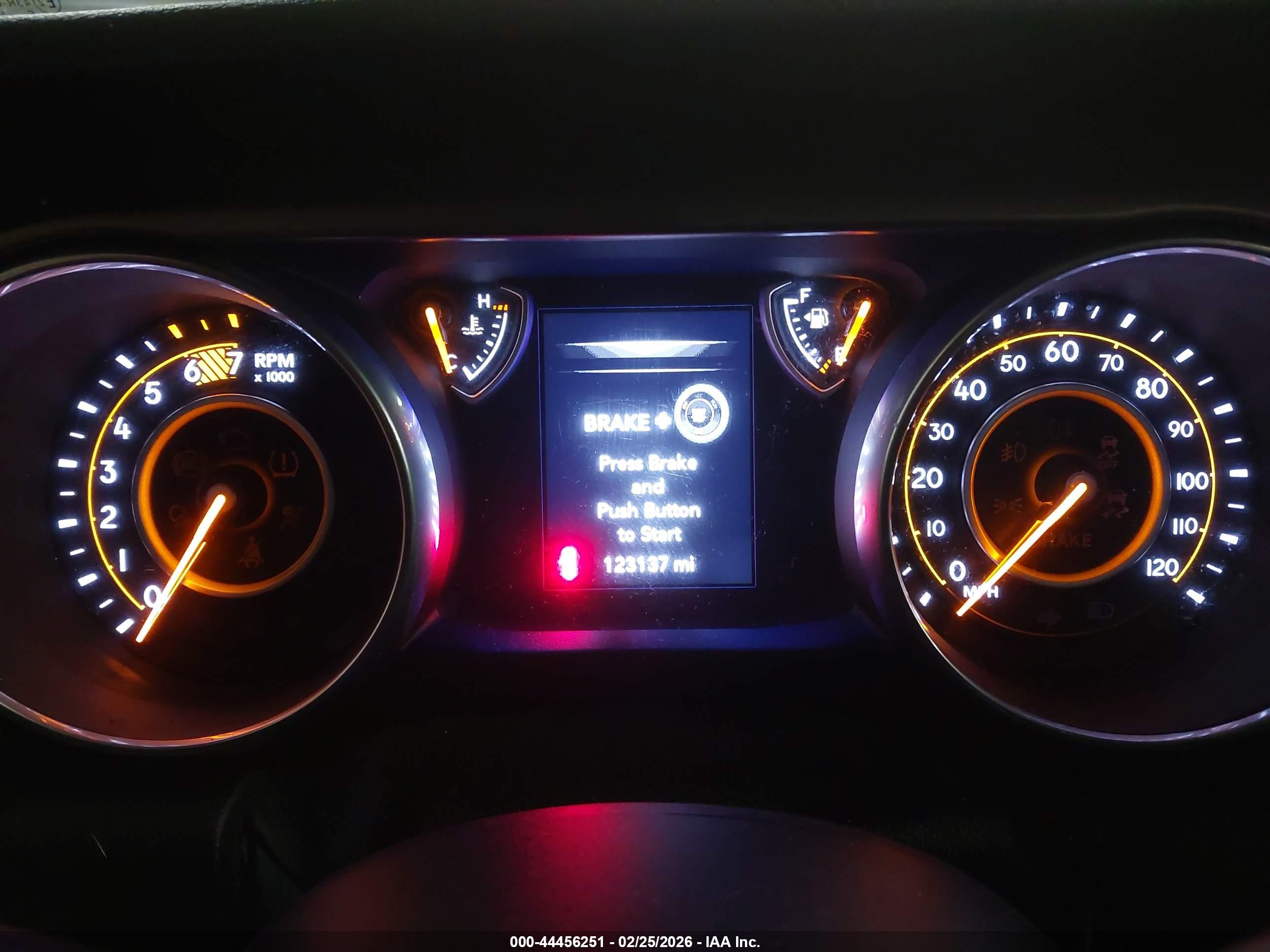 JEEP WRANGLER image 7