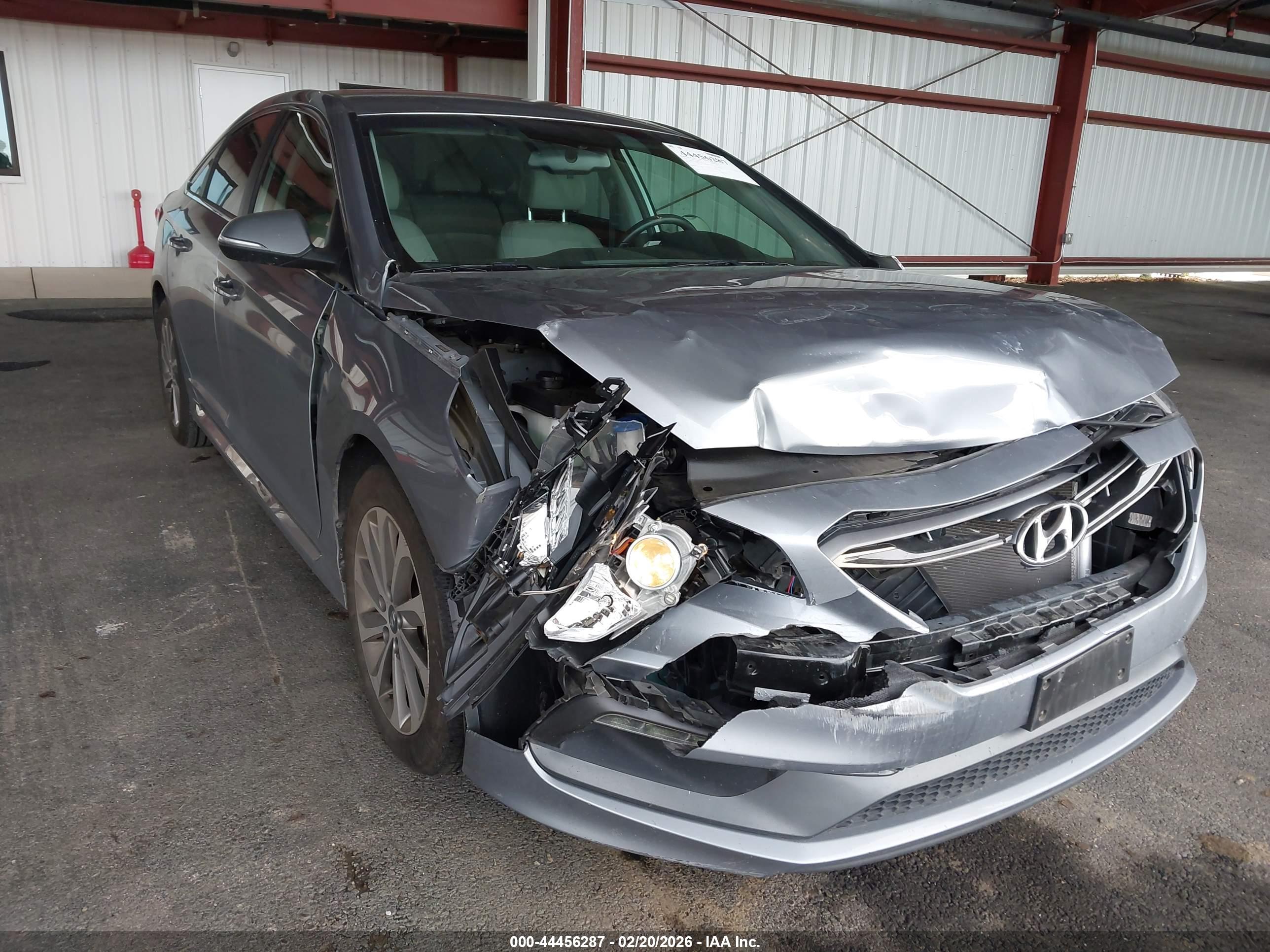 HYUNDAI SONATA image 6
