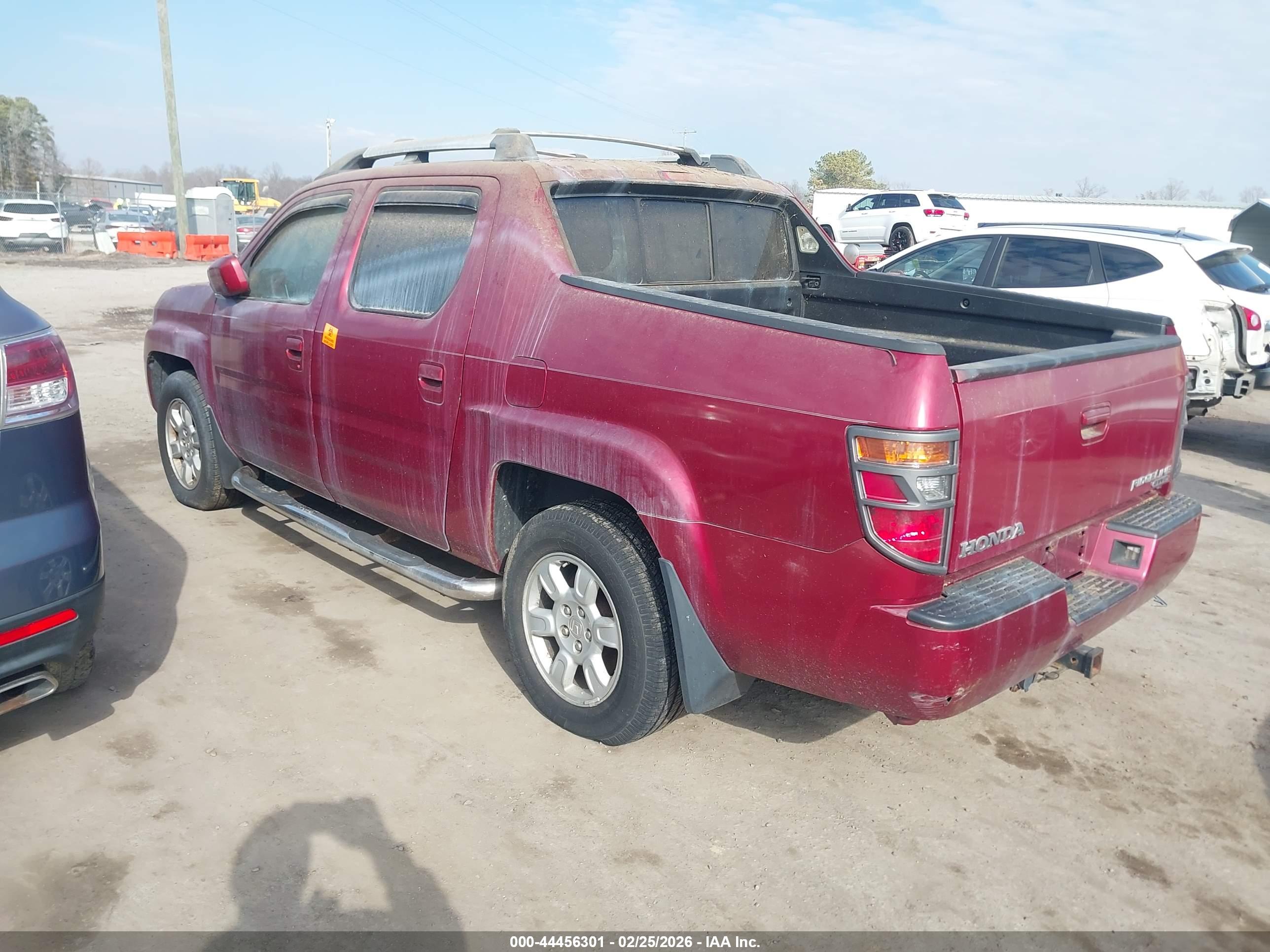 HONDA RIDGELINE image 3