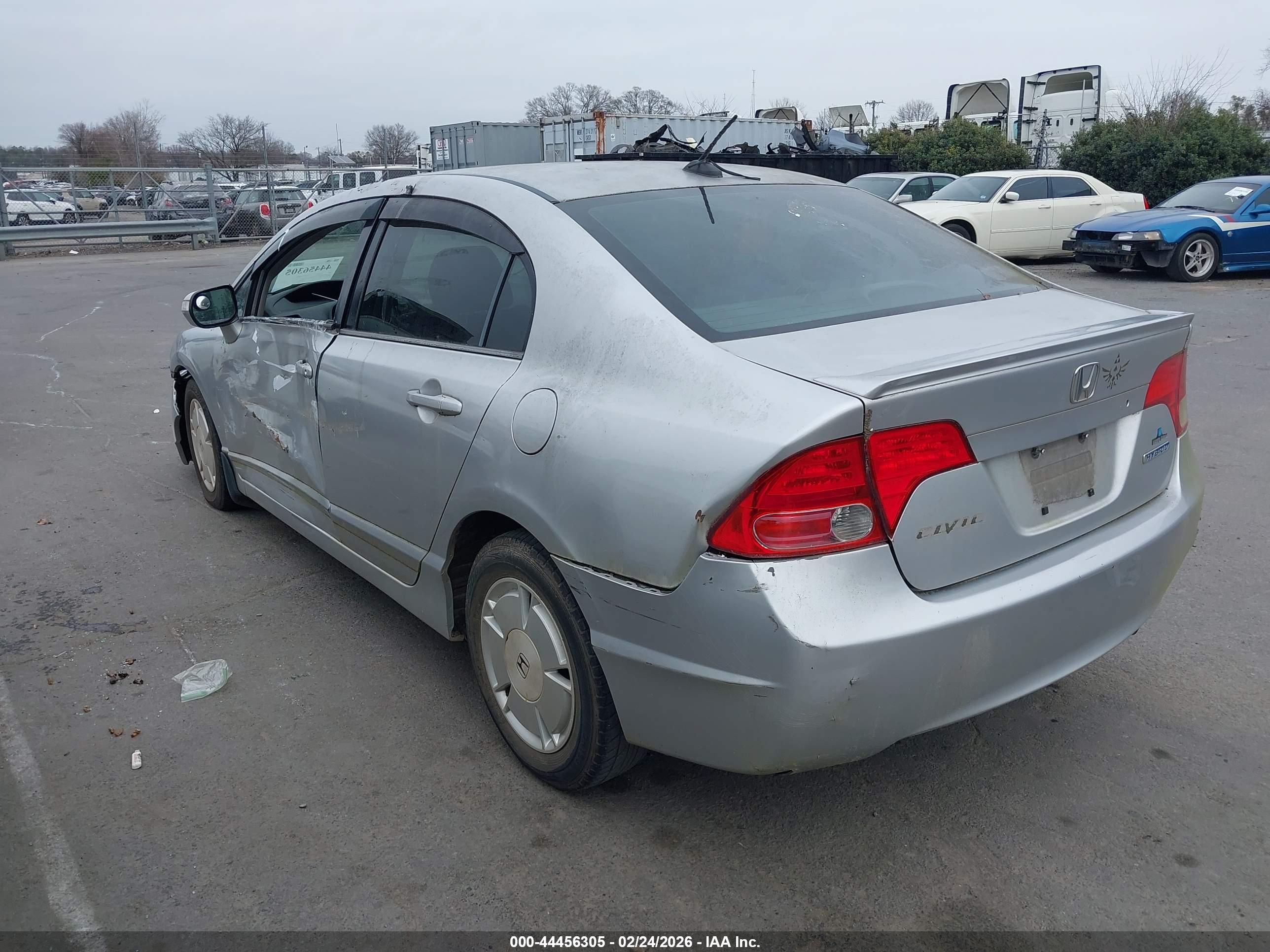 HONDA CIVIC image 3