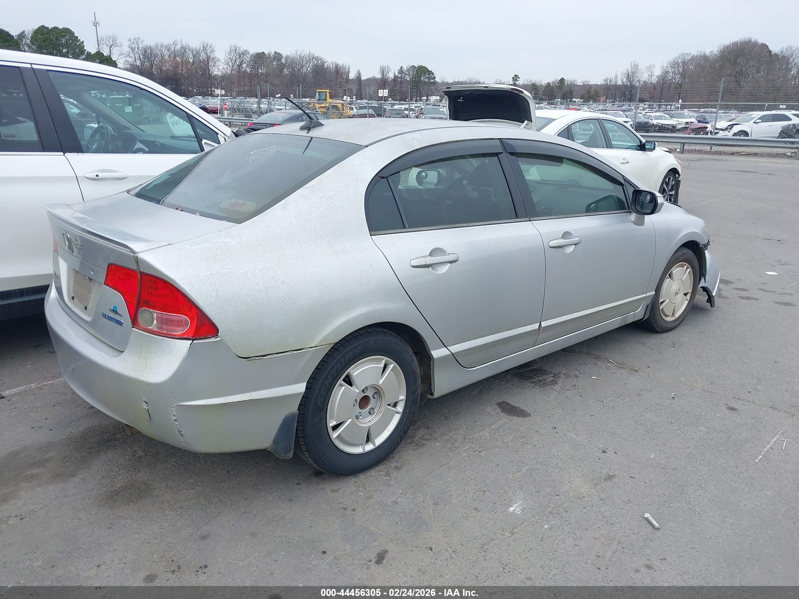 HONDA CIVIC image 4