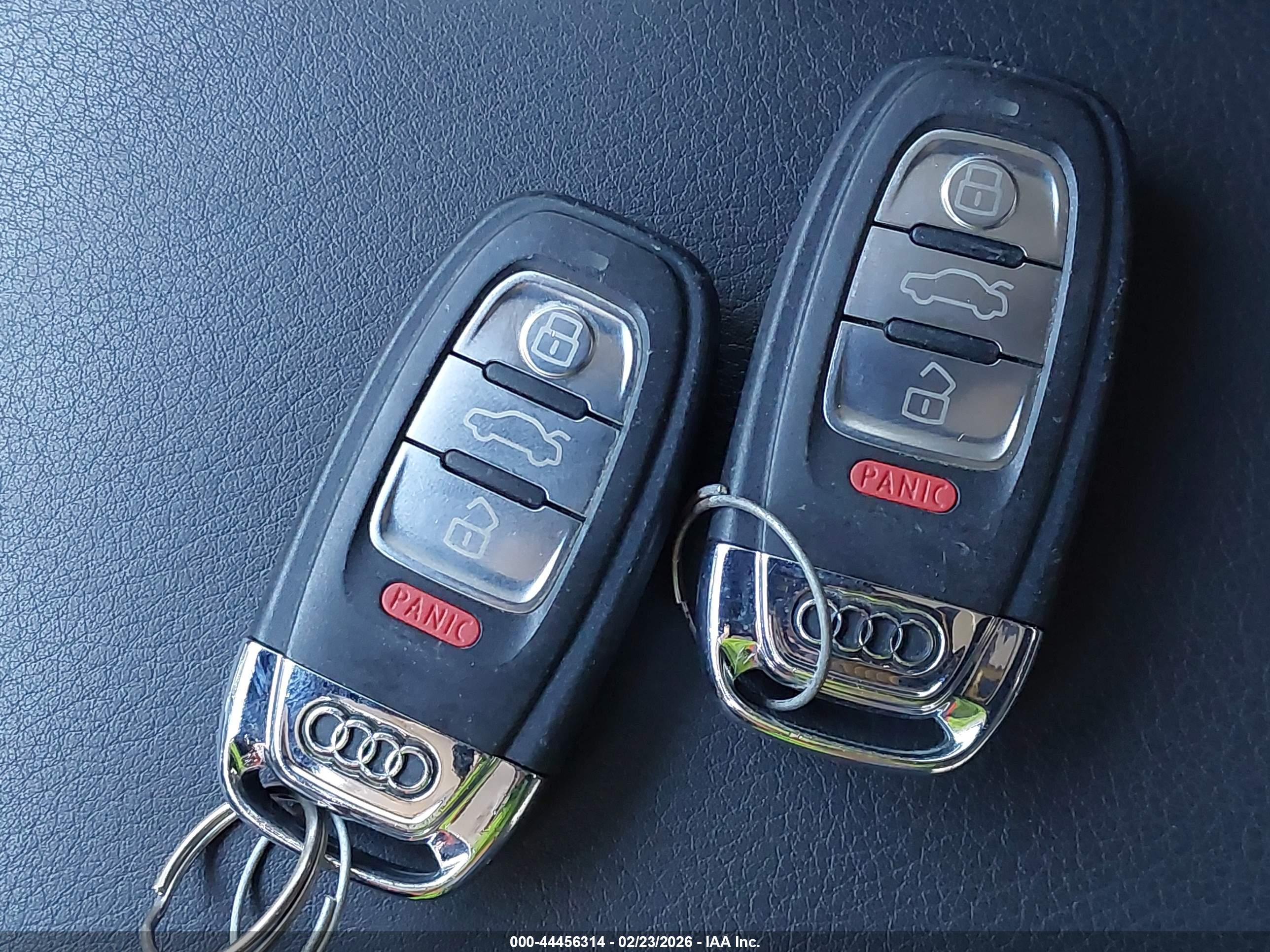 AUDI A4 image 11