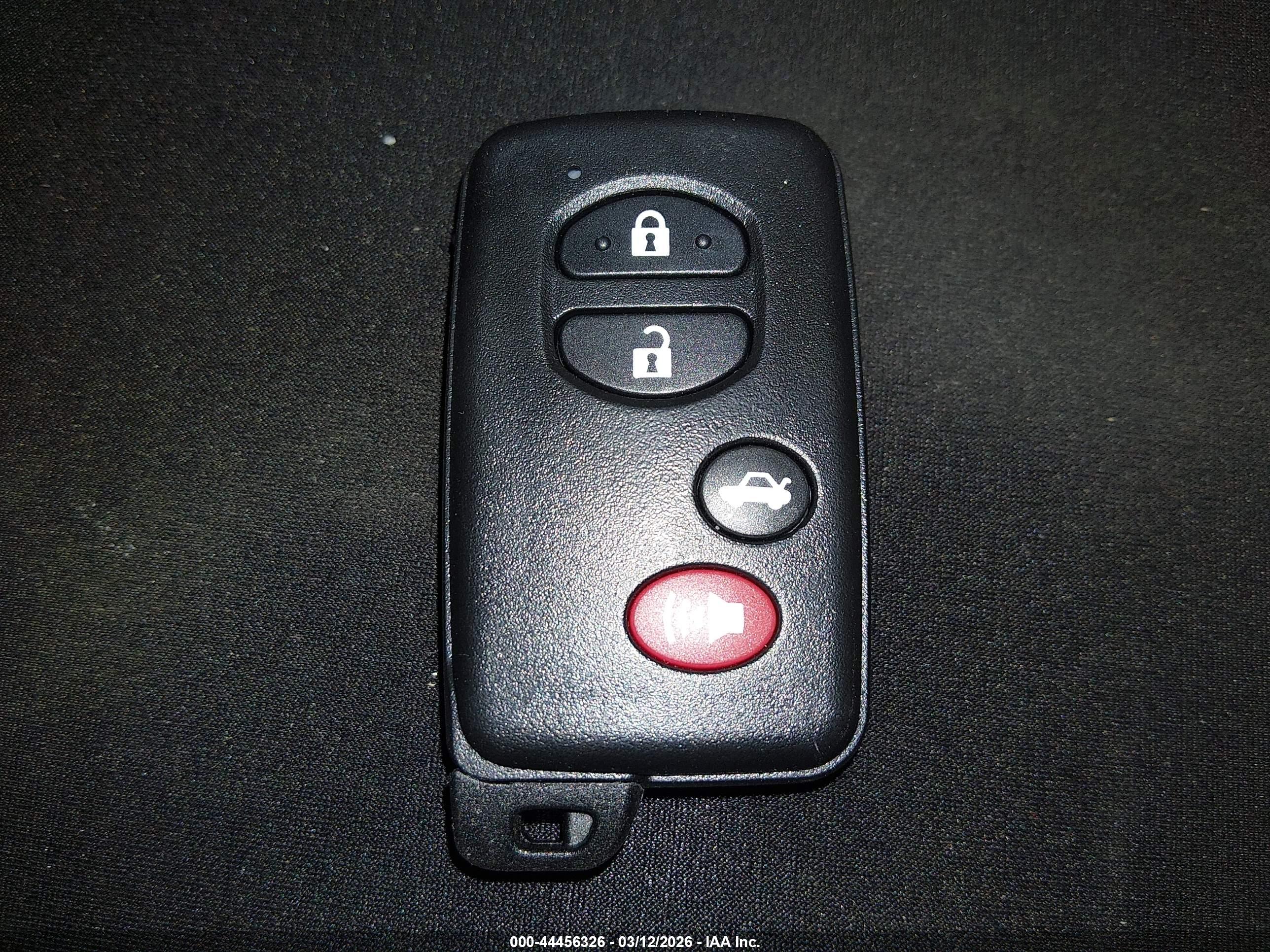 TOYOTA PRIUS image 11