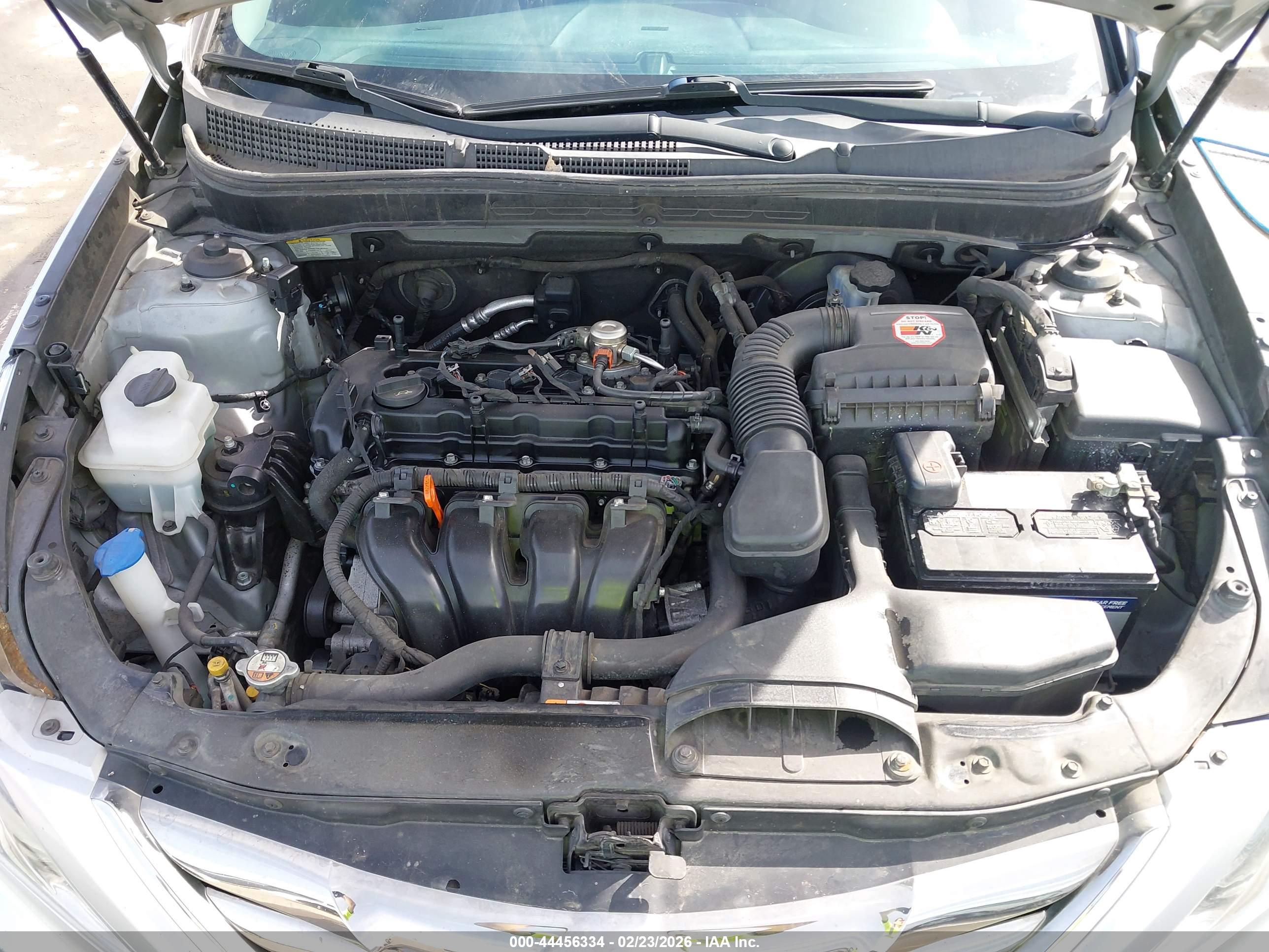 HYUNDAI SONATA image 10