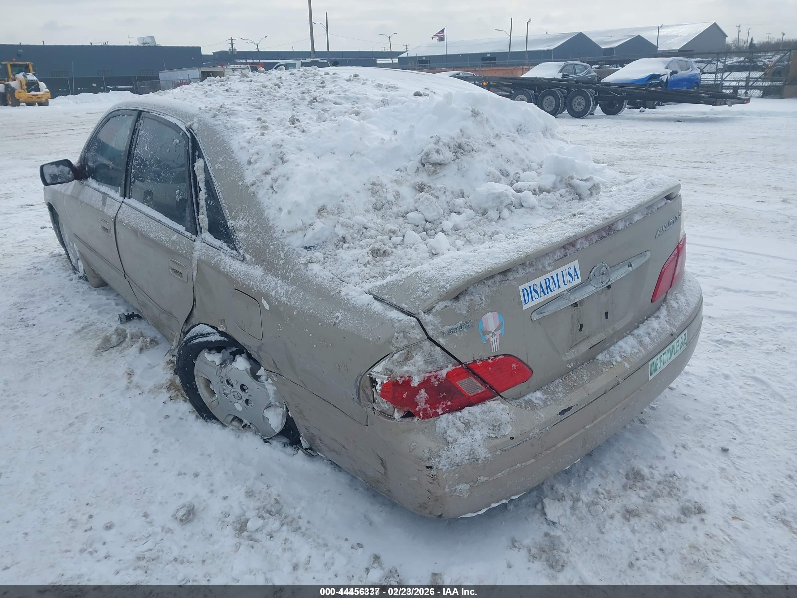 TOYOTA AVALON image 3