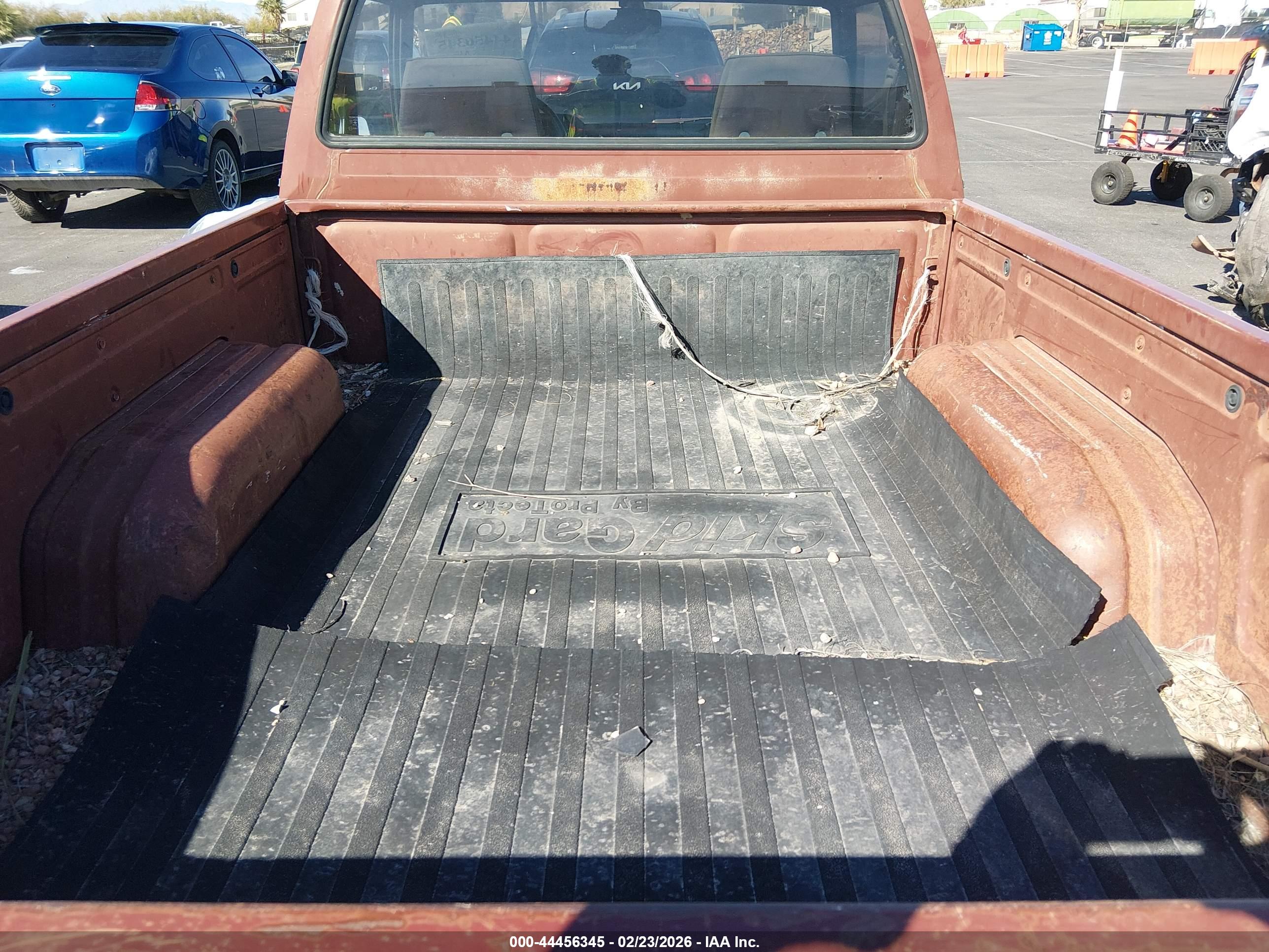 TOYOTA PICKUP image 8