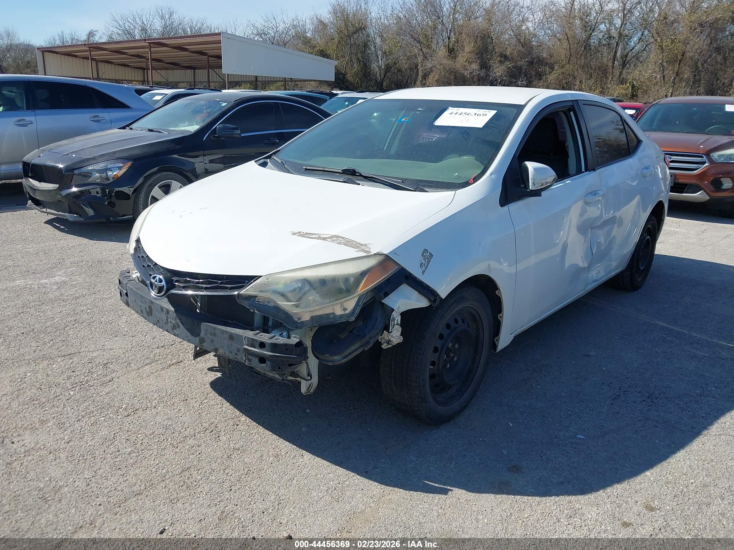 TOYOTA COROLLA image 2