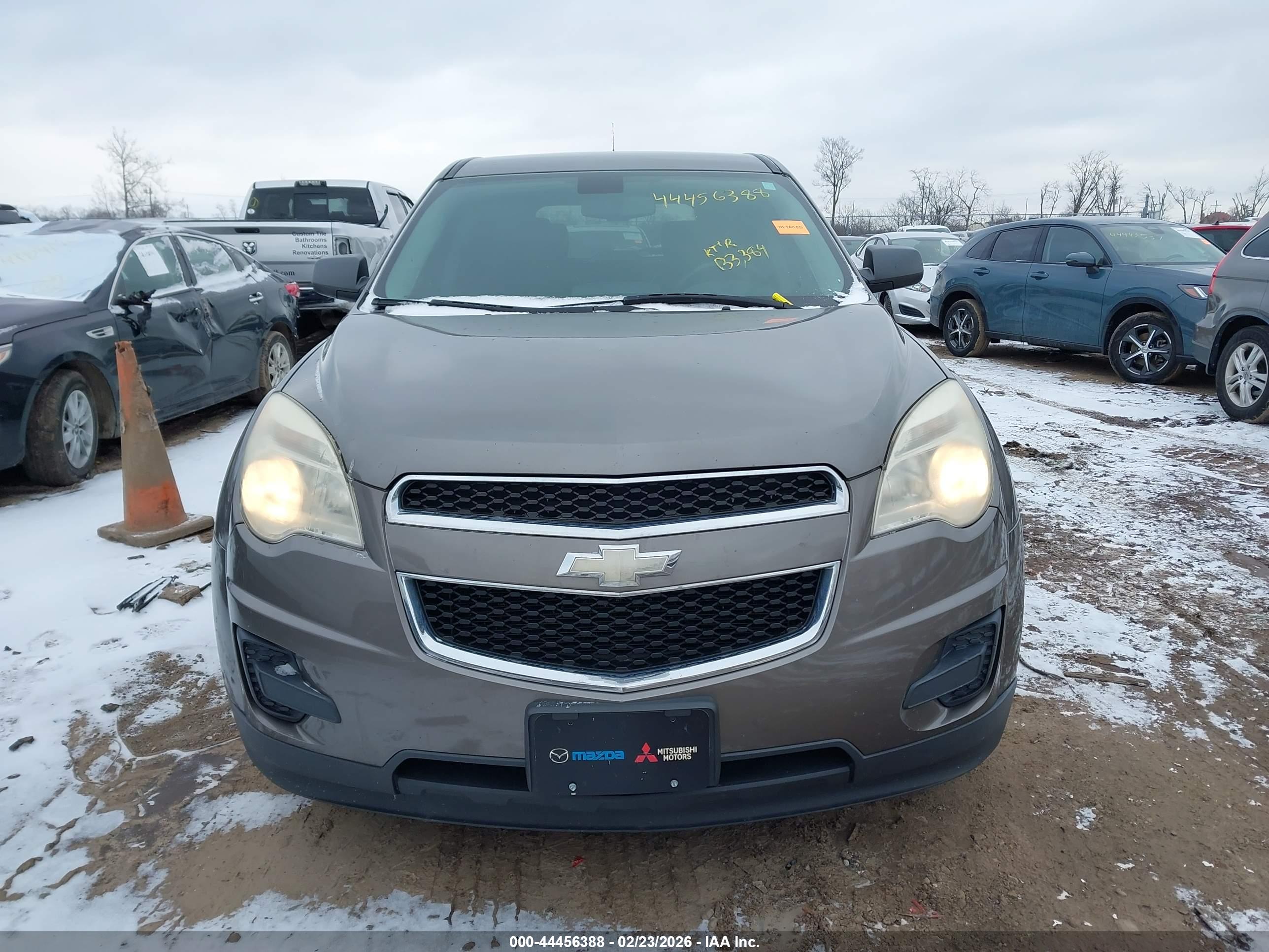 CHEVROLET EQUINOX image 6