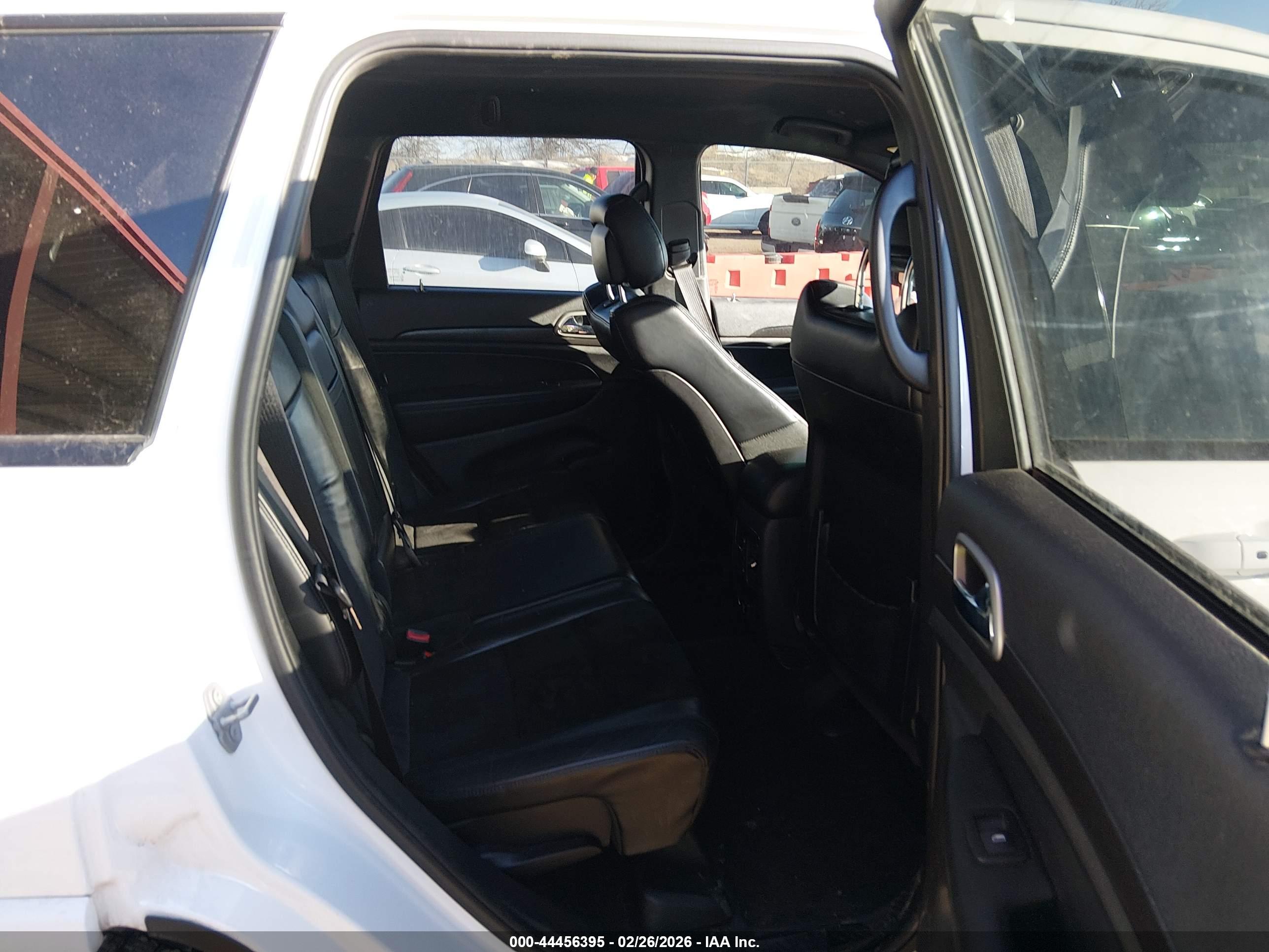 JEEP GRAND image 8