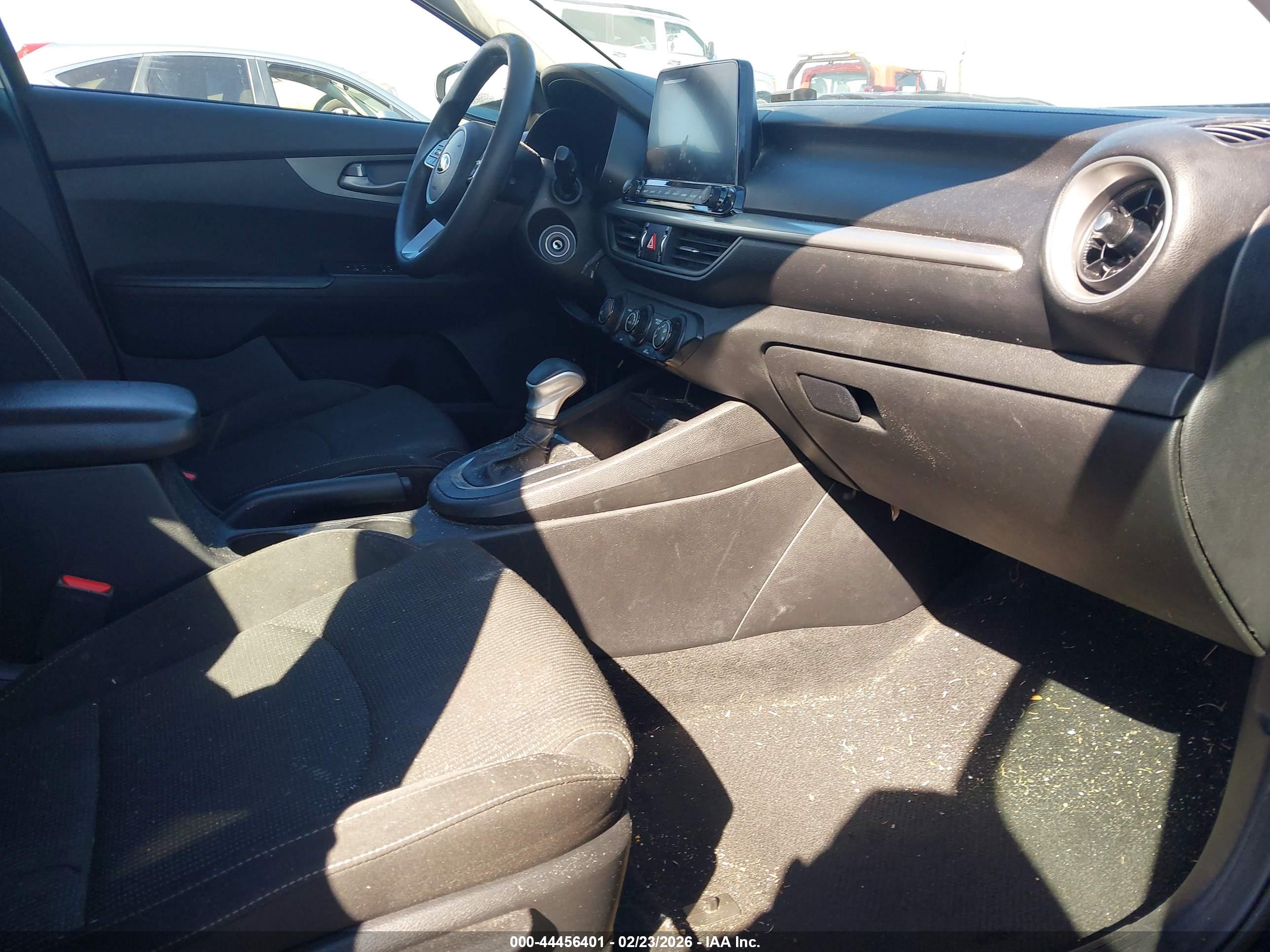 KIA FORTE image 5