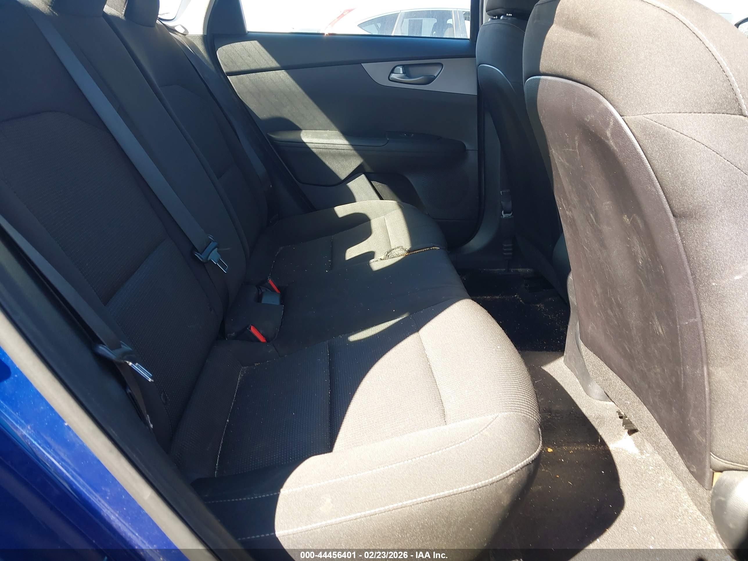 KIA FORTE image 8