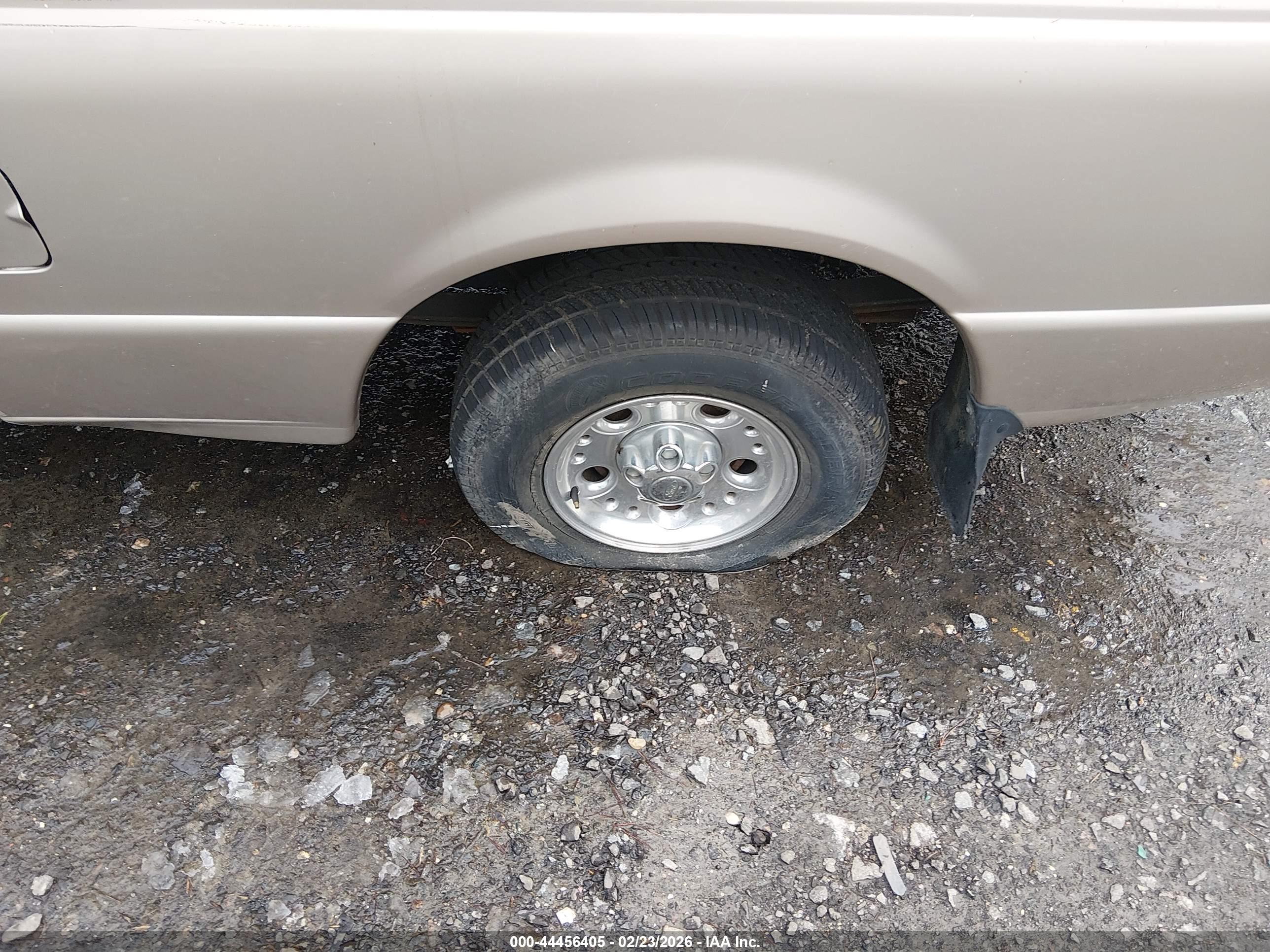 FORD RANGER image 6