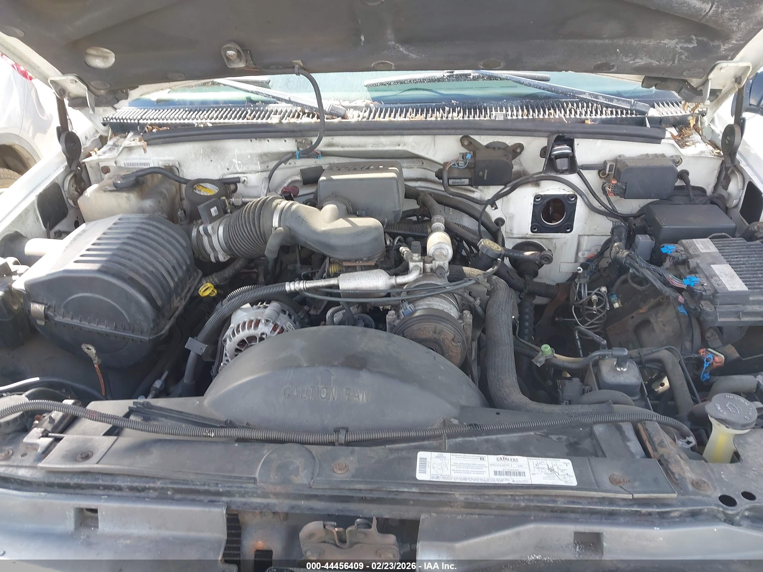 CHEVROLET TAHOE image 10