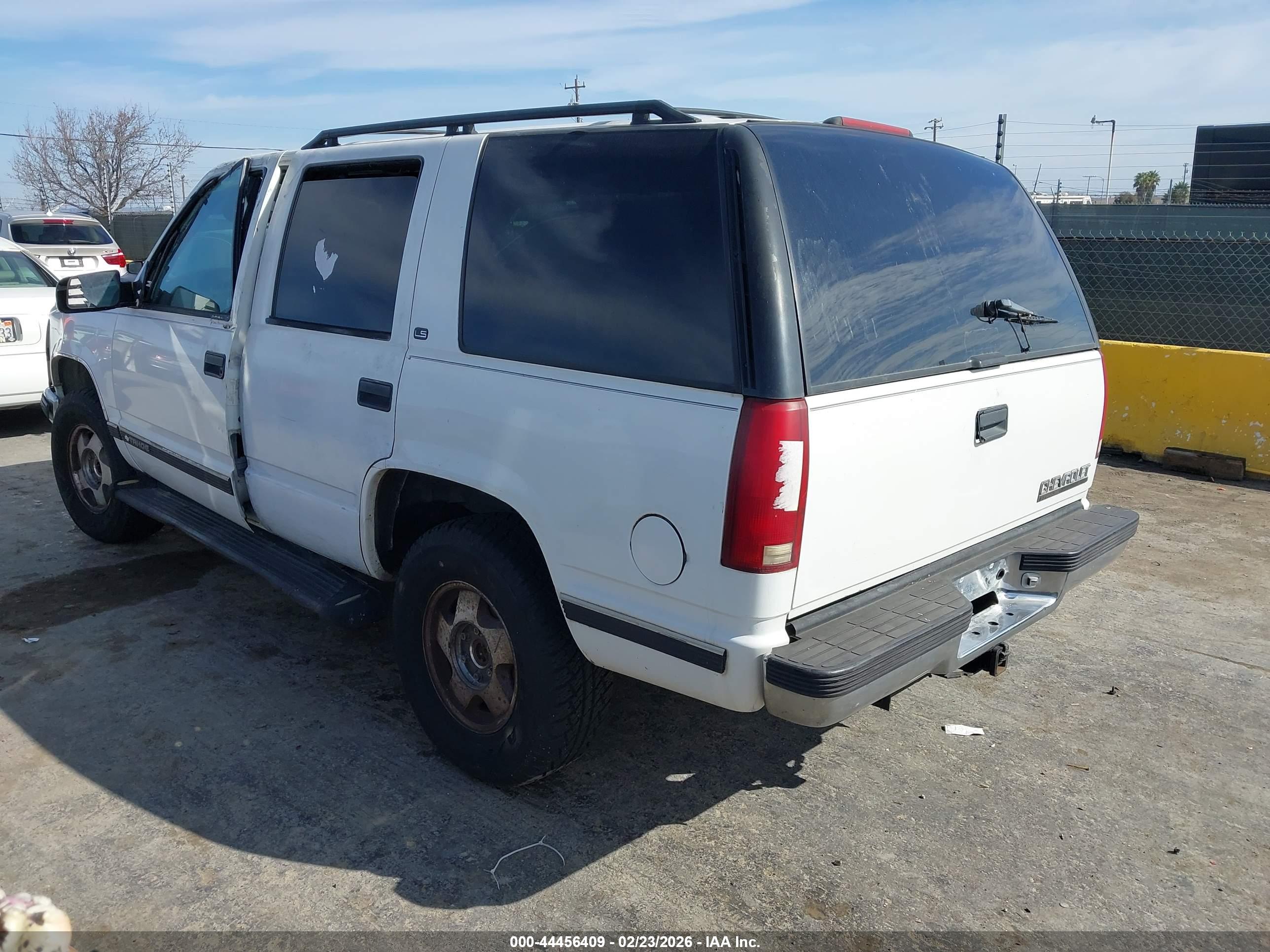 CHEVROLET TAHOE image 3