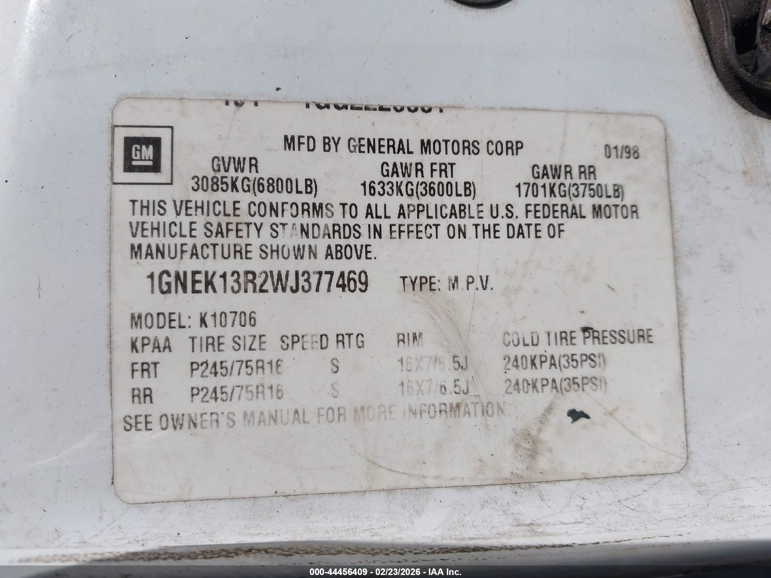 CHEVROLET TAHOE image 9