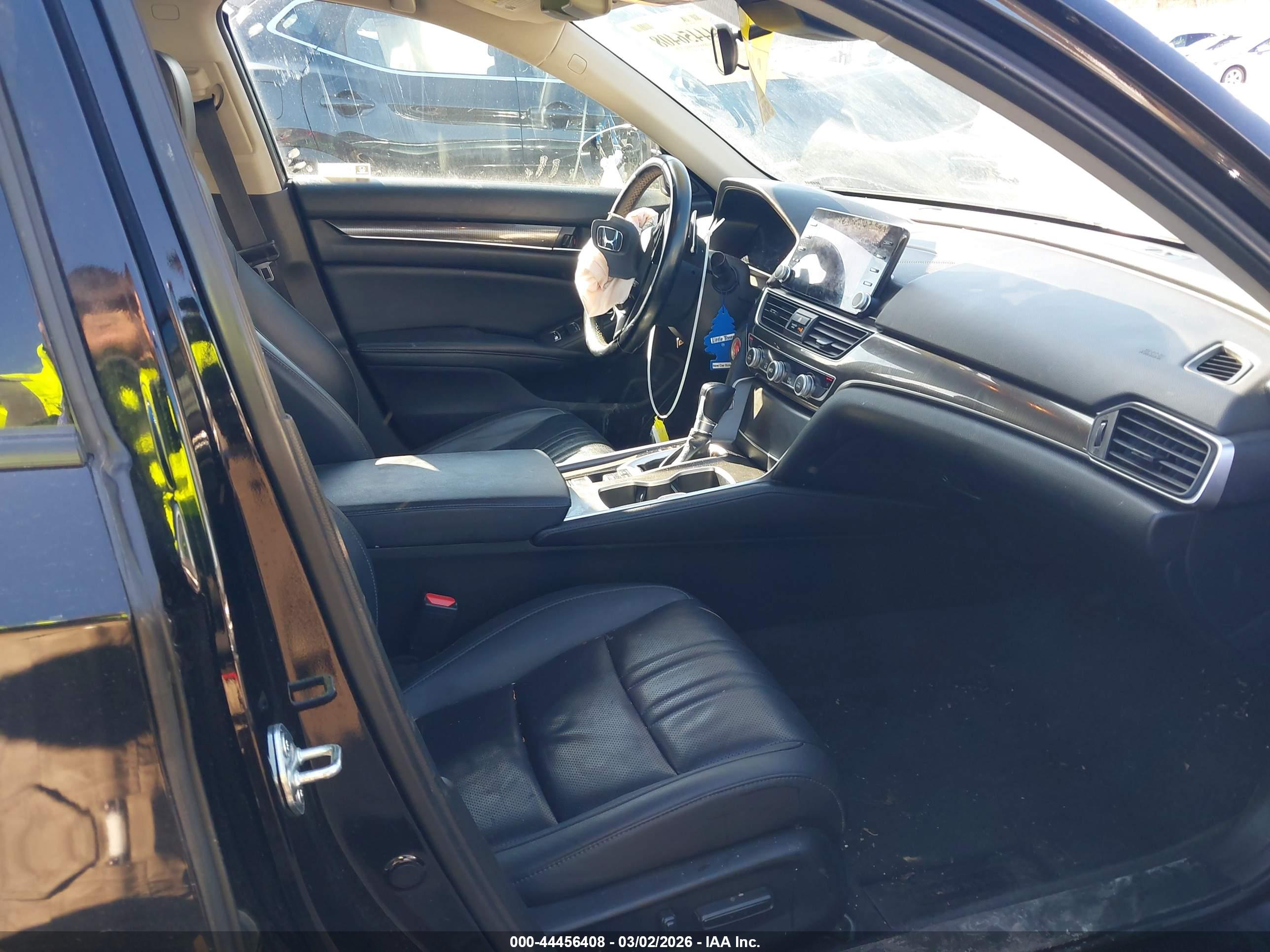 HONDA ACCORD image 5