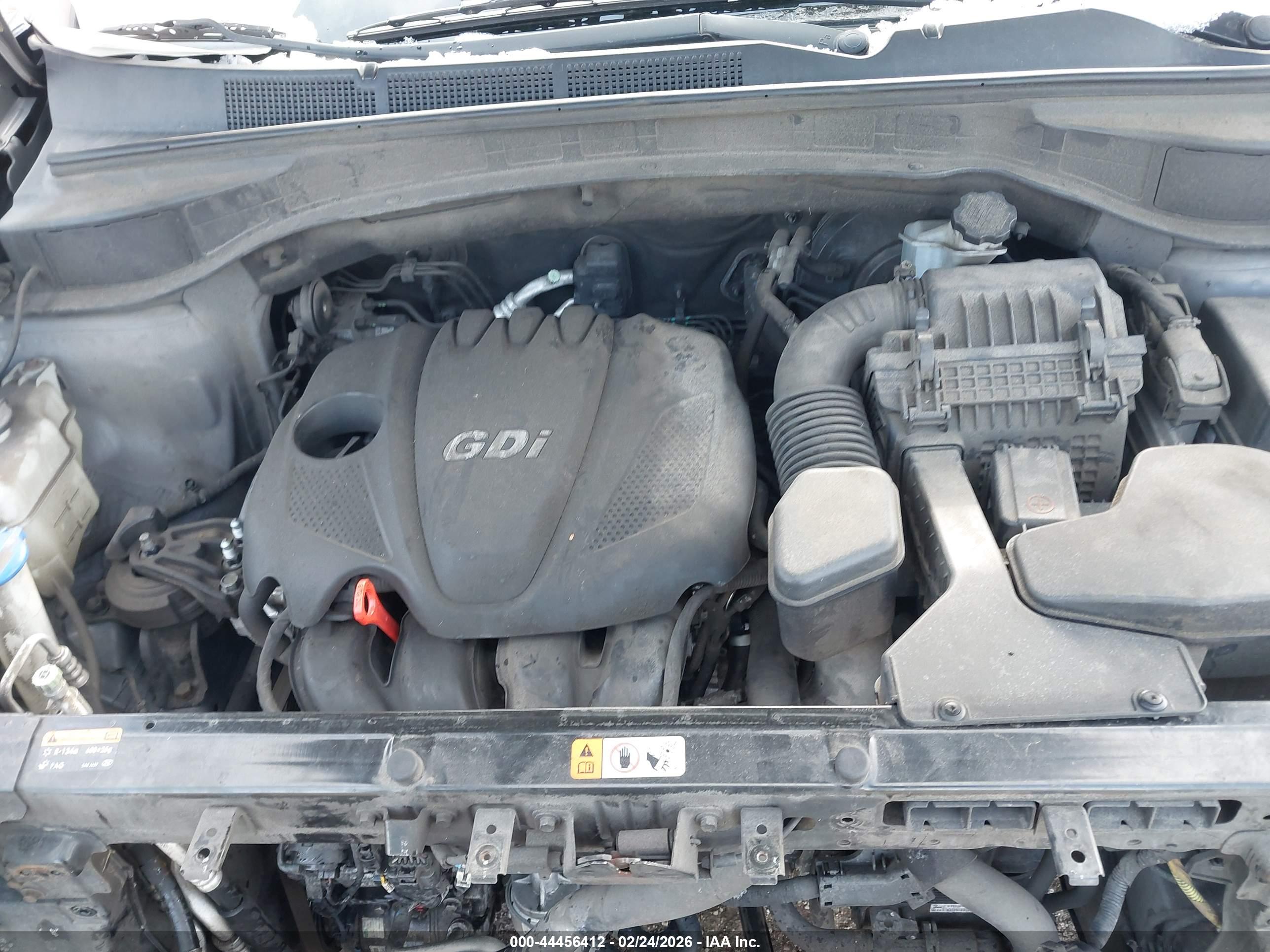 HYUNDAI SANTA image 10