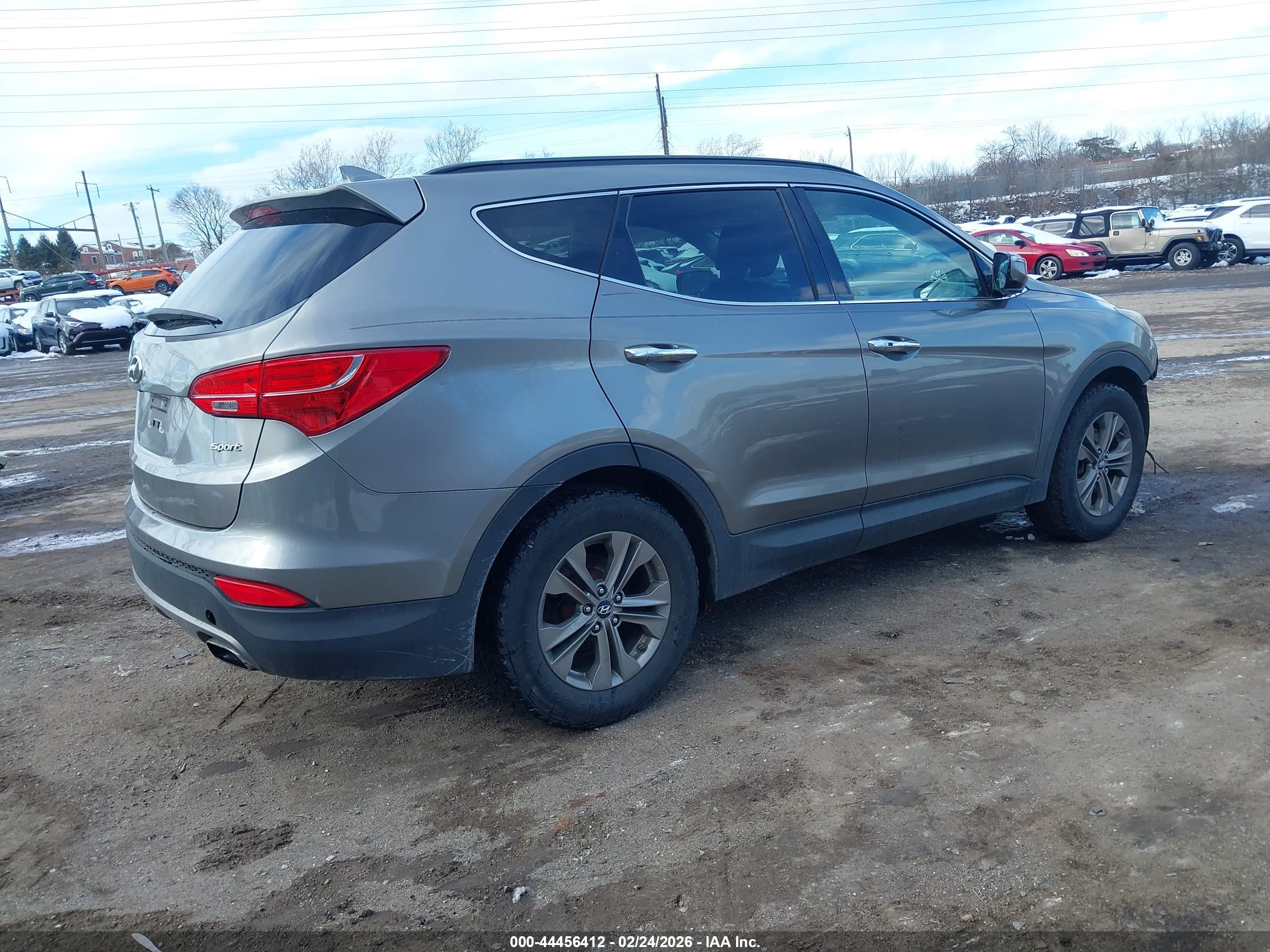 HYUNDAI SANTA image 4