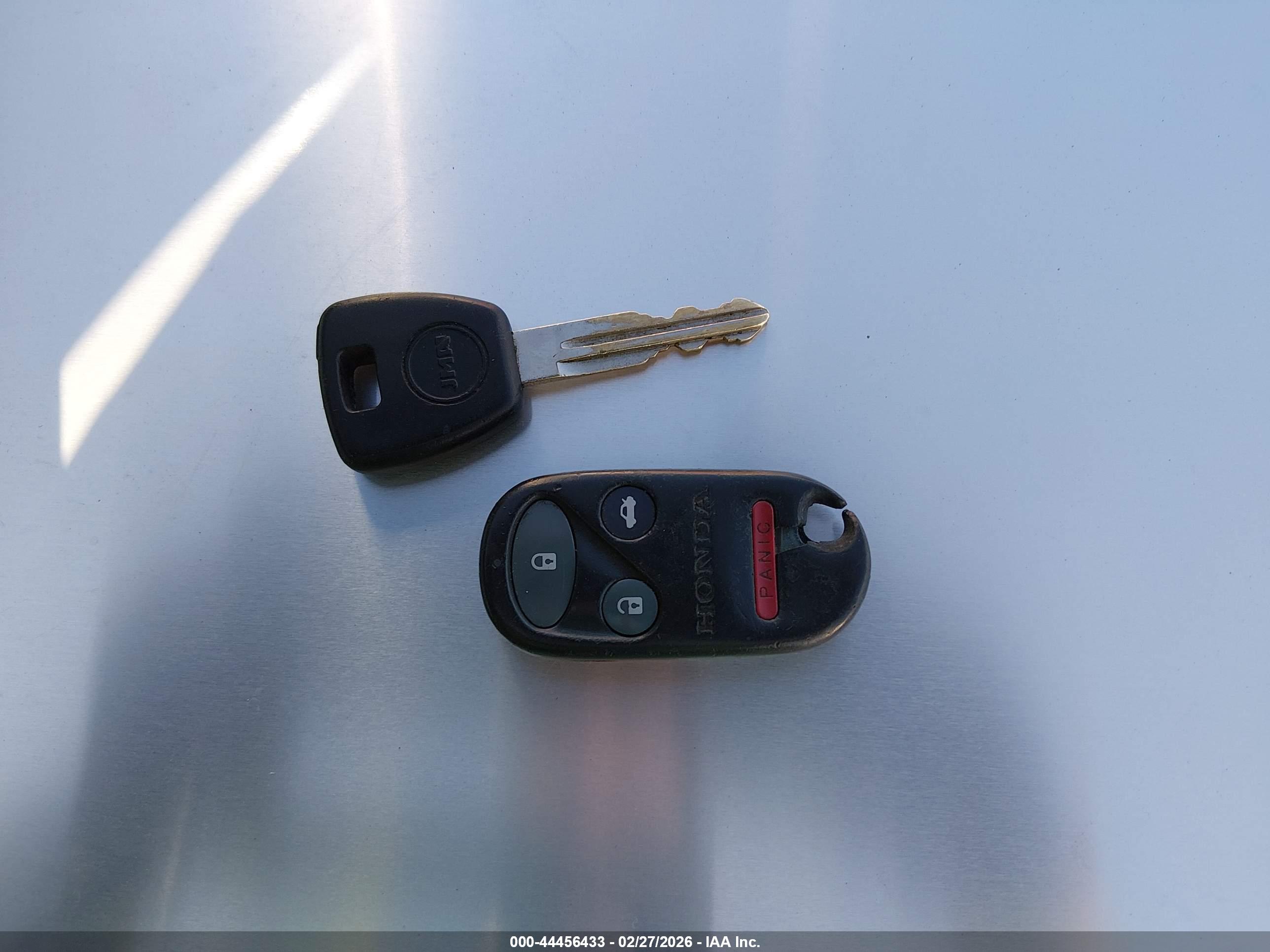 HONDA ACCORD image 11