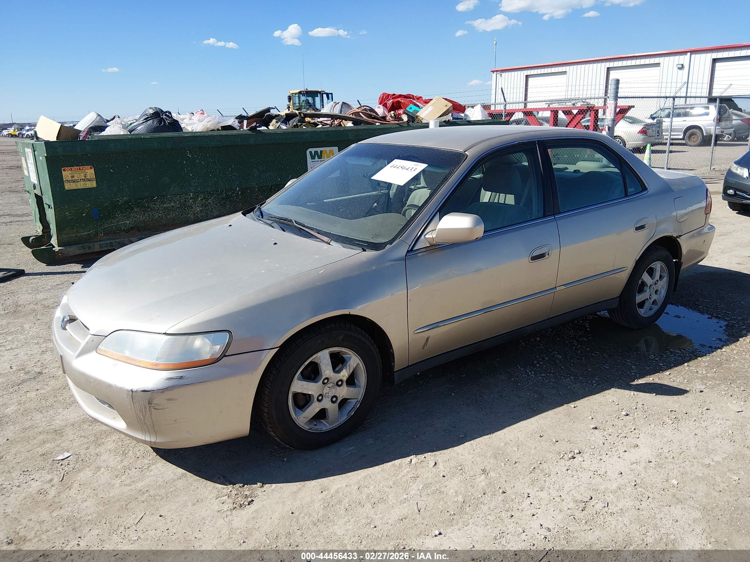 HONDA ACCORD image 2