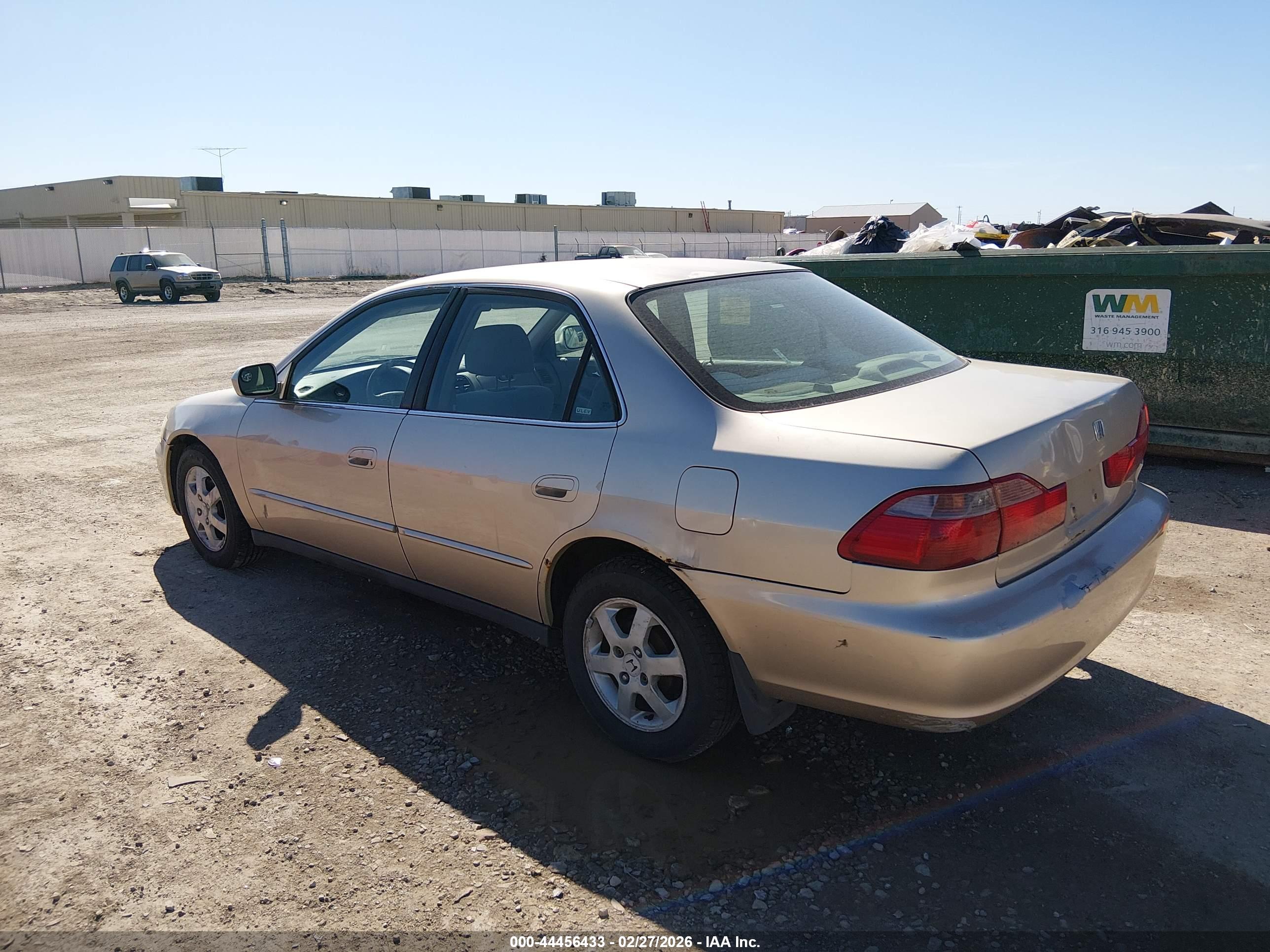 HONDA ACCORD image 3