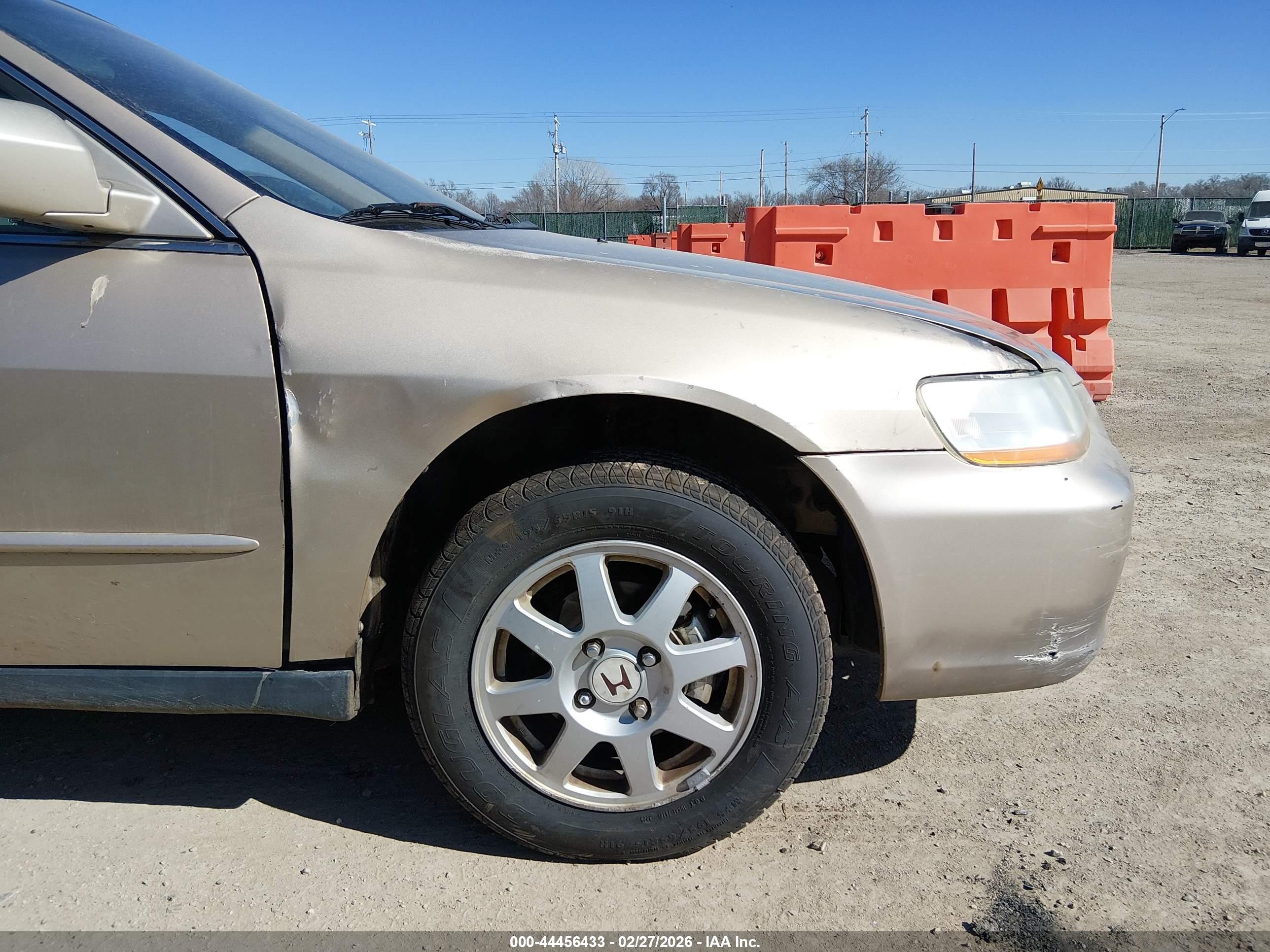 HONDA ACCORD image 6